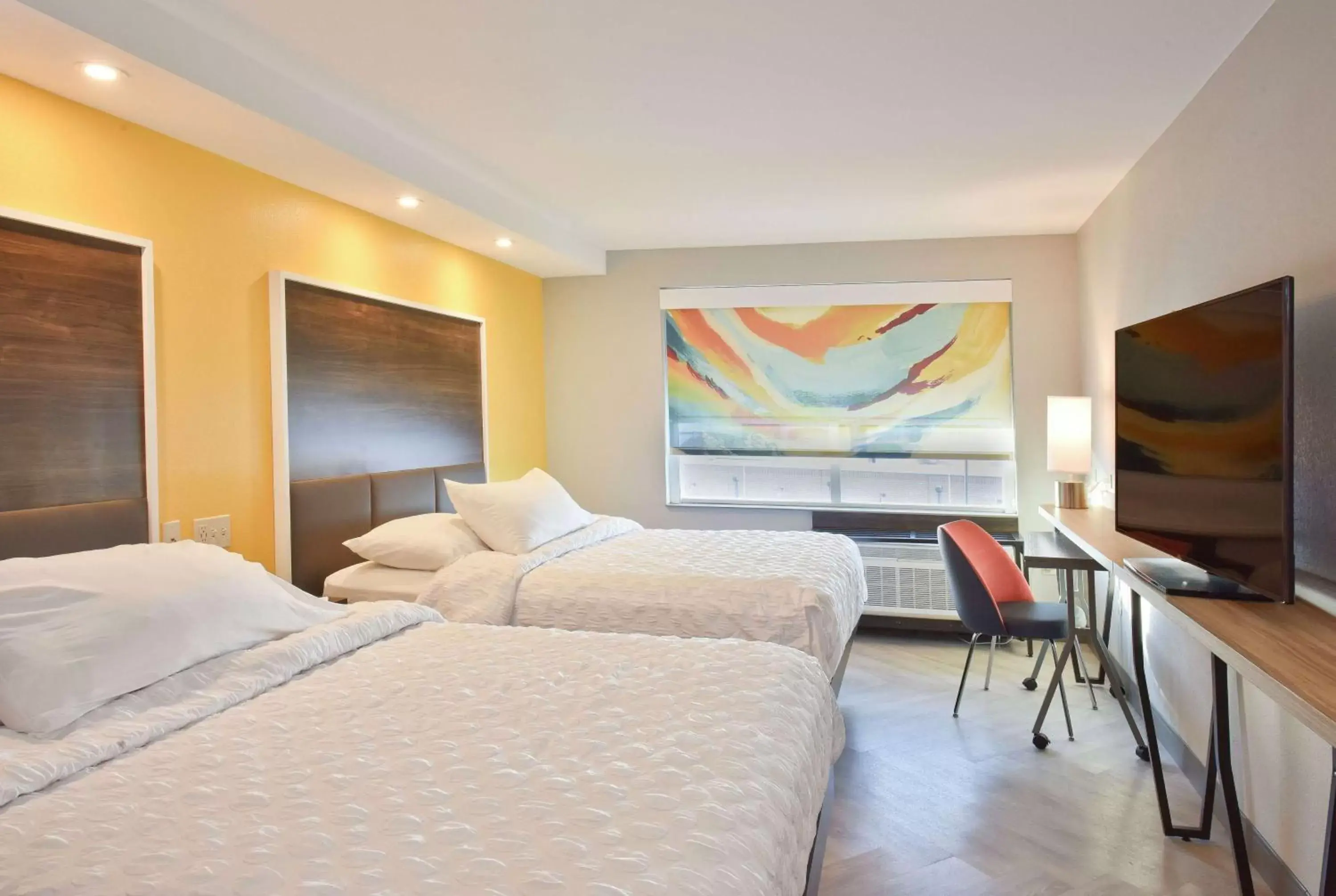 Bedroom, Bed in Tru By Hilton Lawrence Bedroom, Bed in Tru By Hilton Lawrence