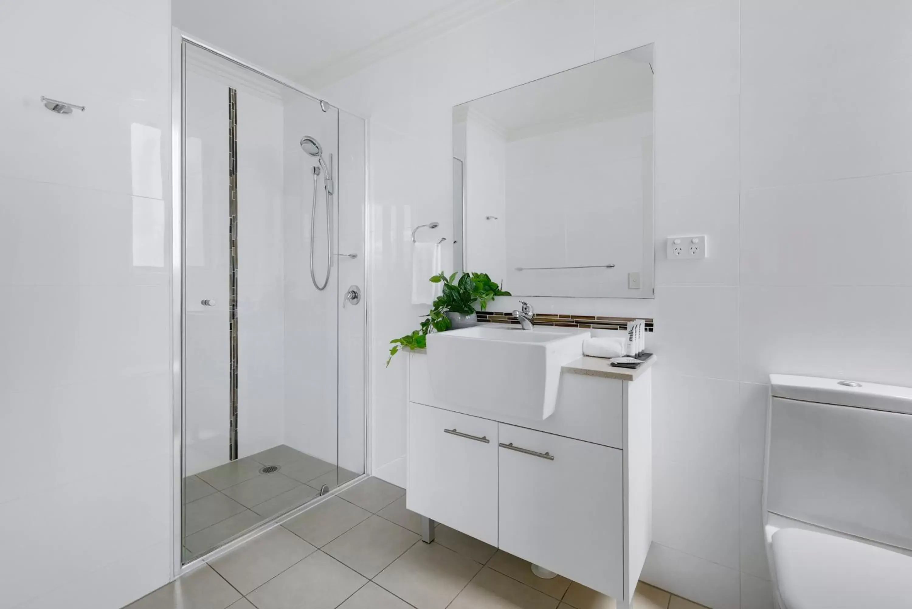 Shower, Bathroom in Quest South Brisbane