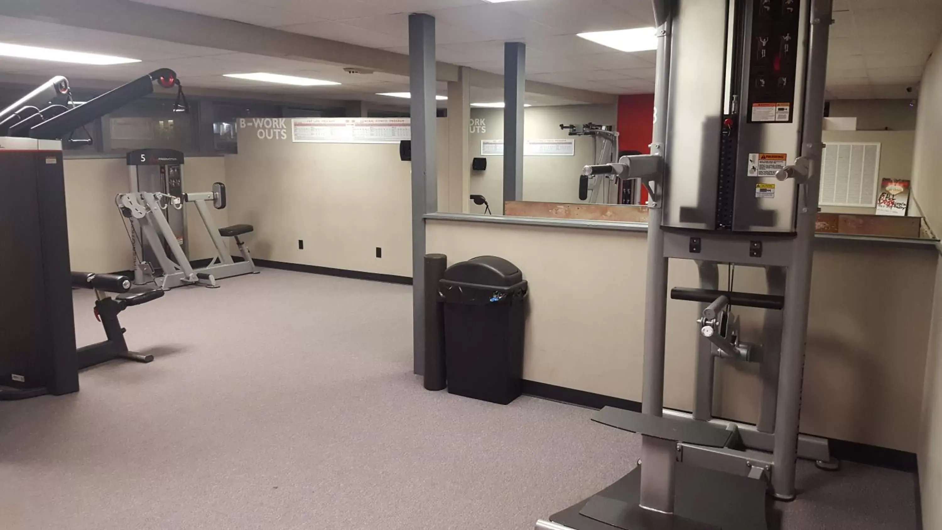 Fitness centre/facilities, Fitness Center/Facilities in Super 8 by Wyndham Osceola IA