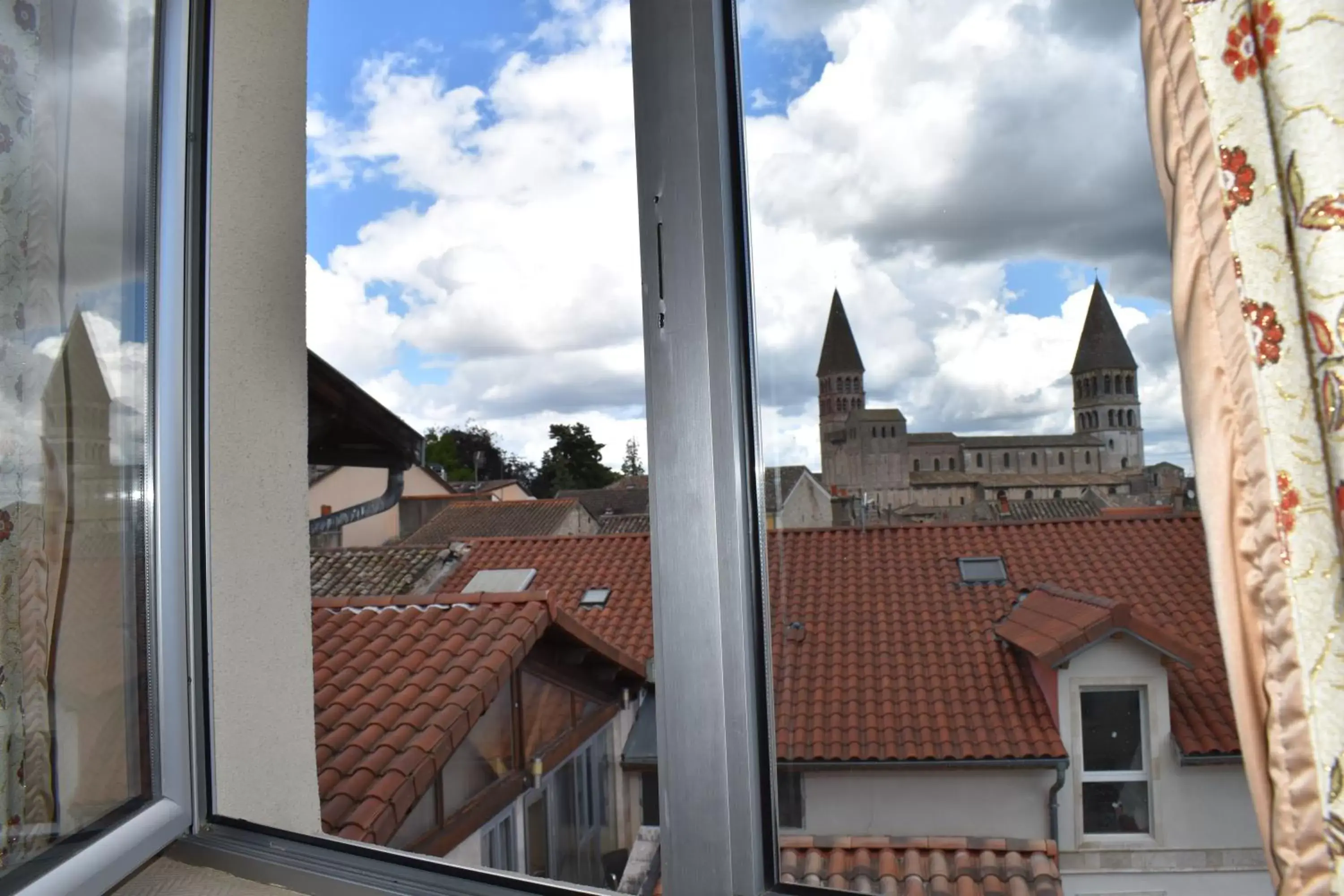 View (from property/room) in Hôtel Le Sauvage
