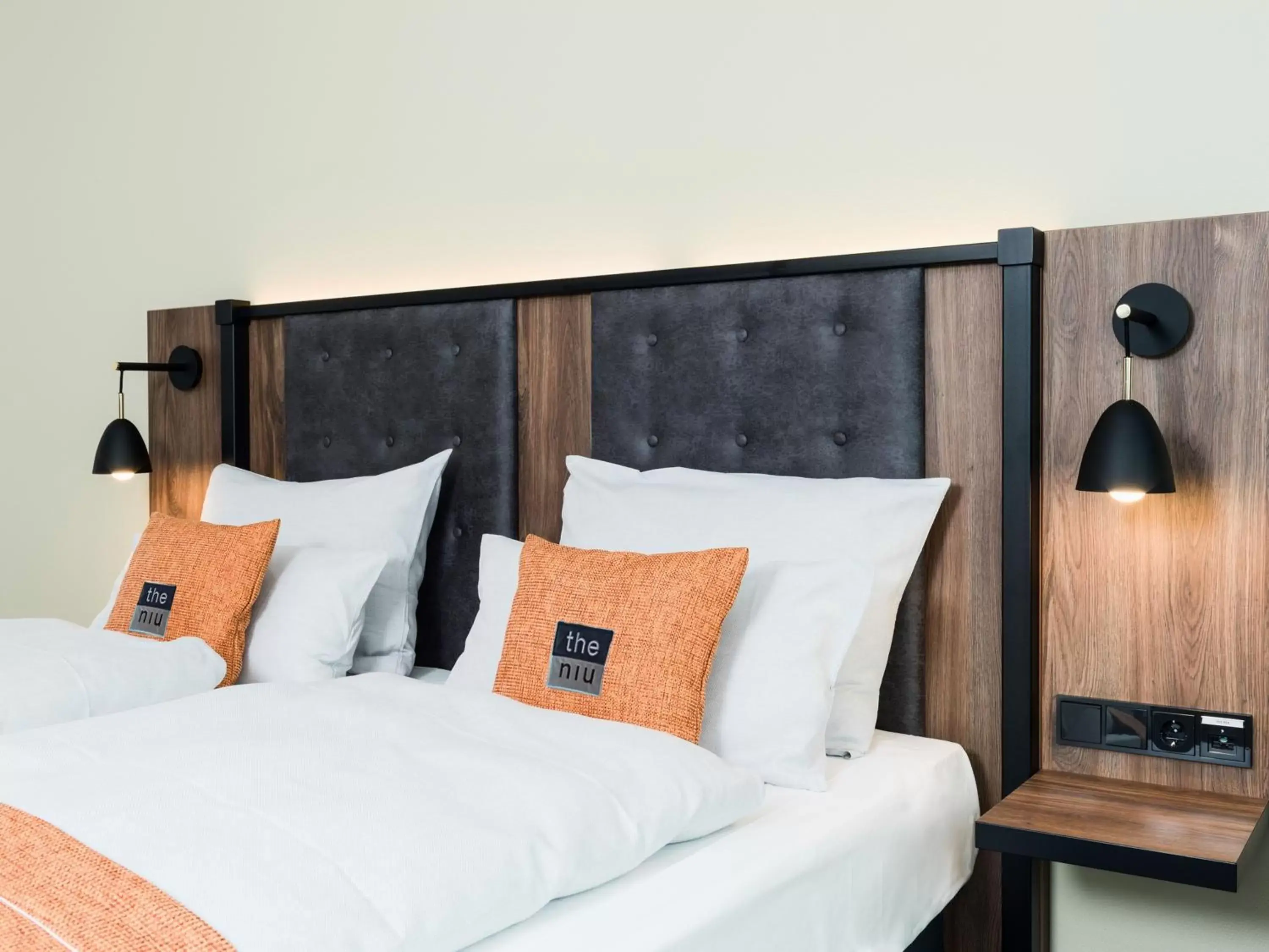 Bedroom, Bed in Holiday Inn - the niu, Saddle Fürth by IHG Bedroom, Bed in Holiday Inn - the niu, Saddle Fürth by IHG