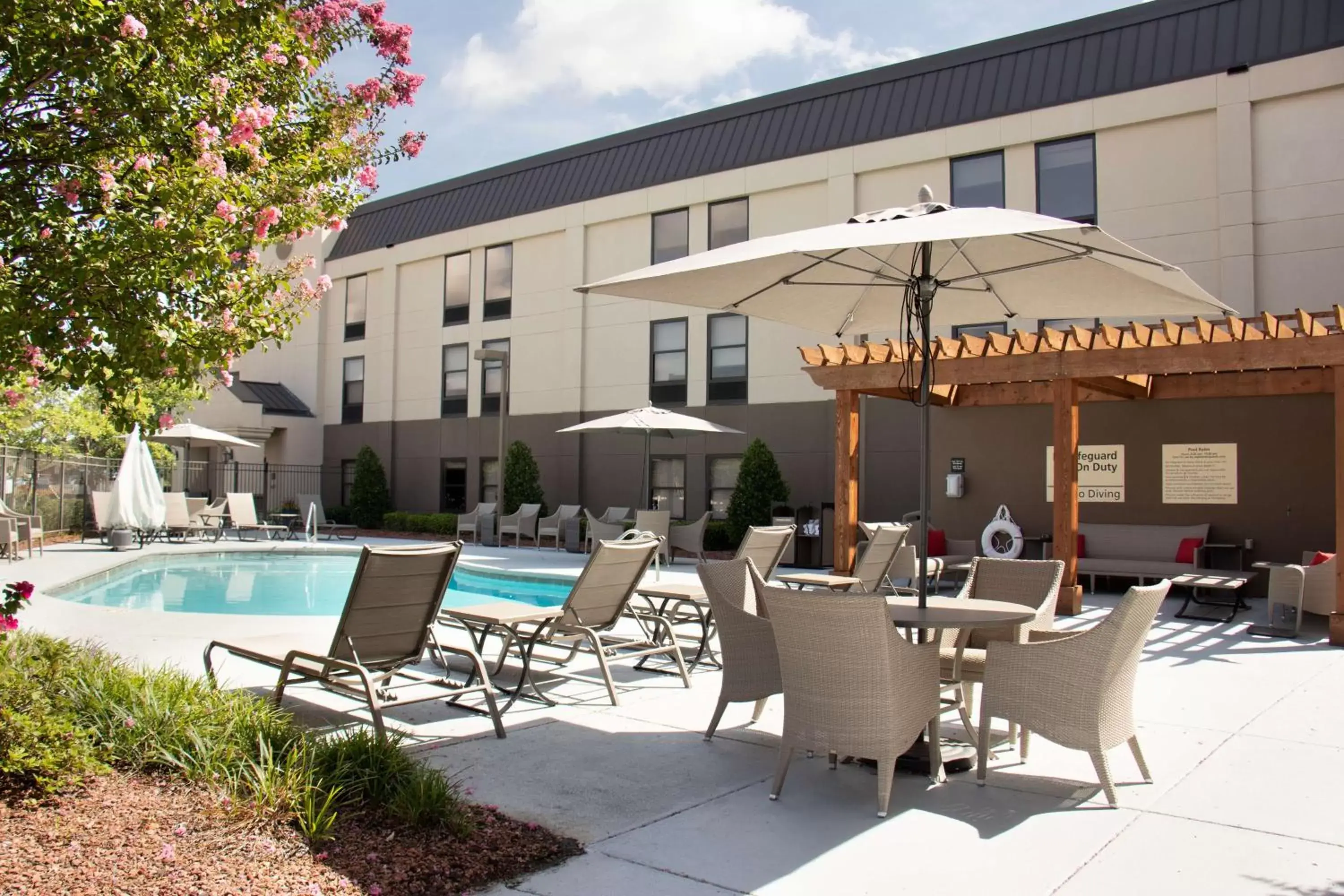 Pool view, Swimming Pool in Hampton Inn Tuscaloosa-University