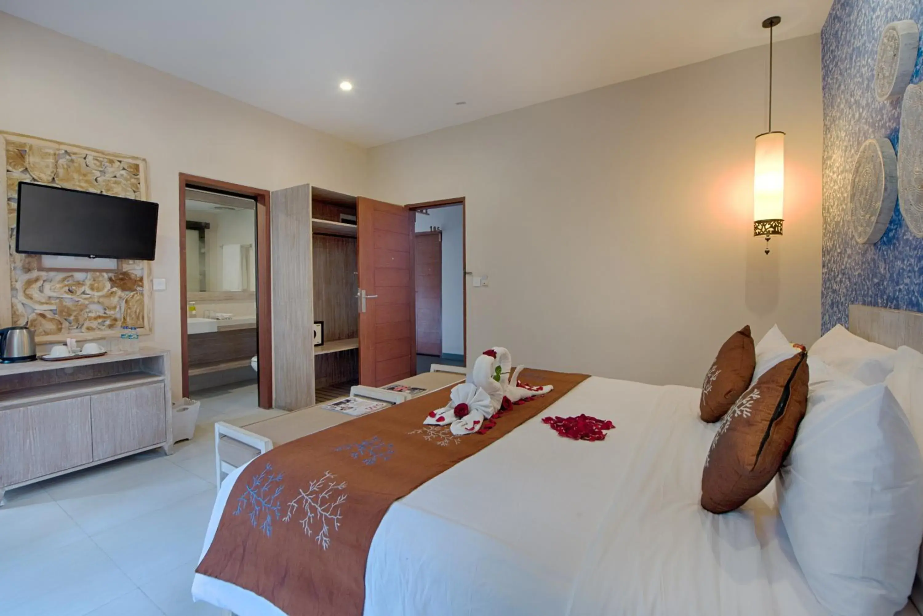 Deluxe Double or Twin Room in Natya Hotel Gili Trawangan