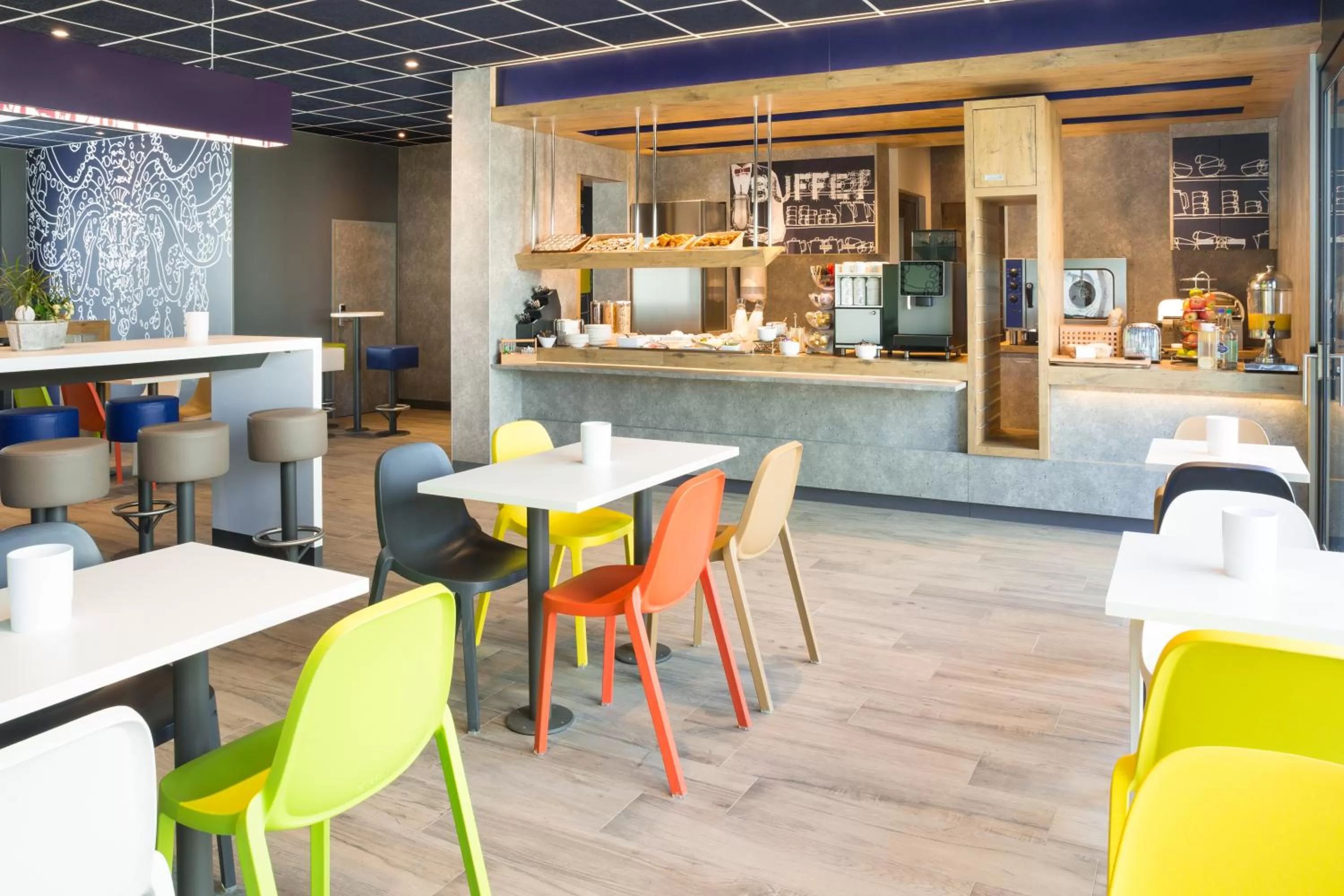 Food and drinks in ibis budget Fribourg