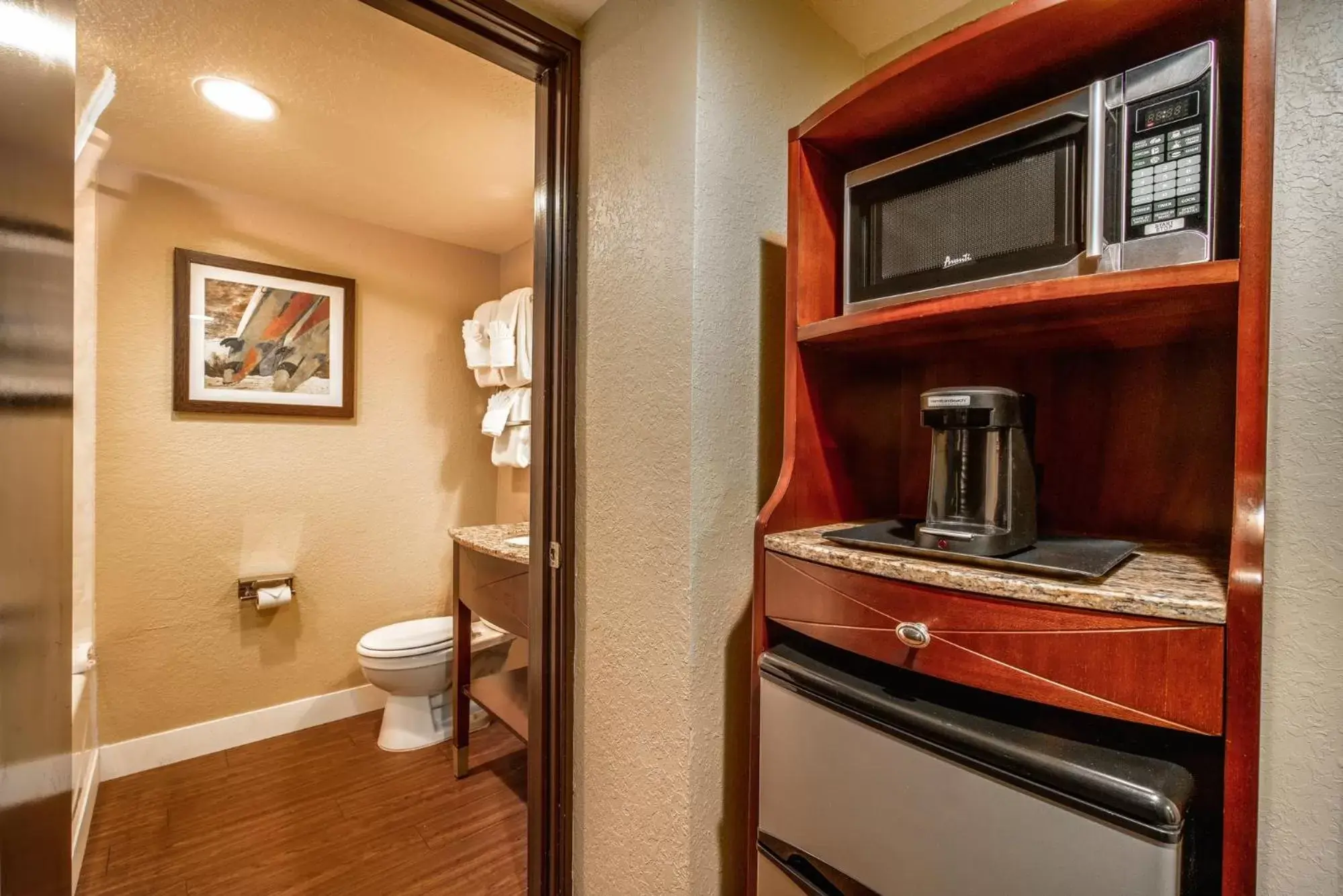 Bathroom in La Quinta by Wyndham Cocoa Beach Oceanfront