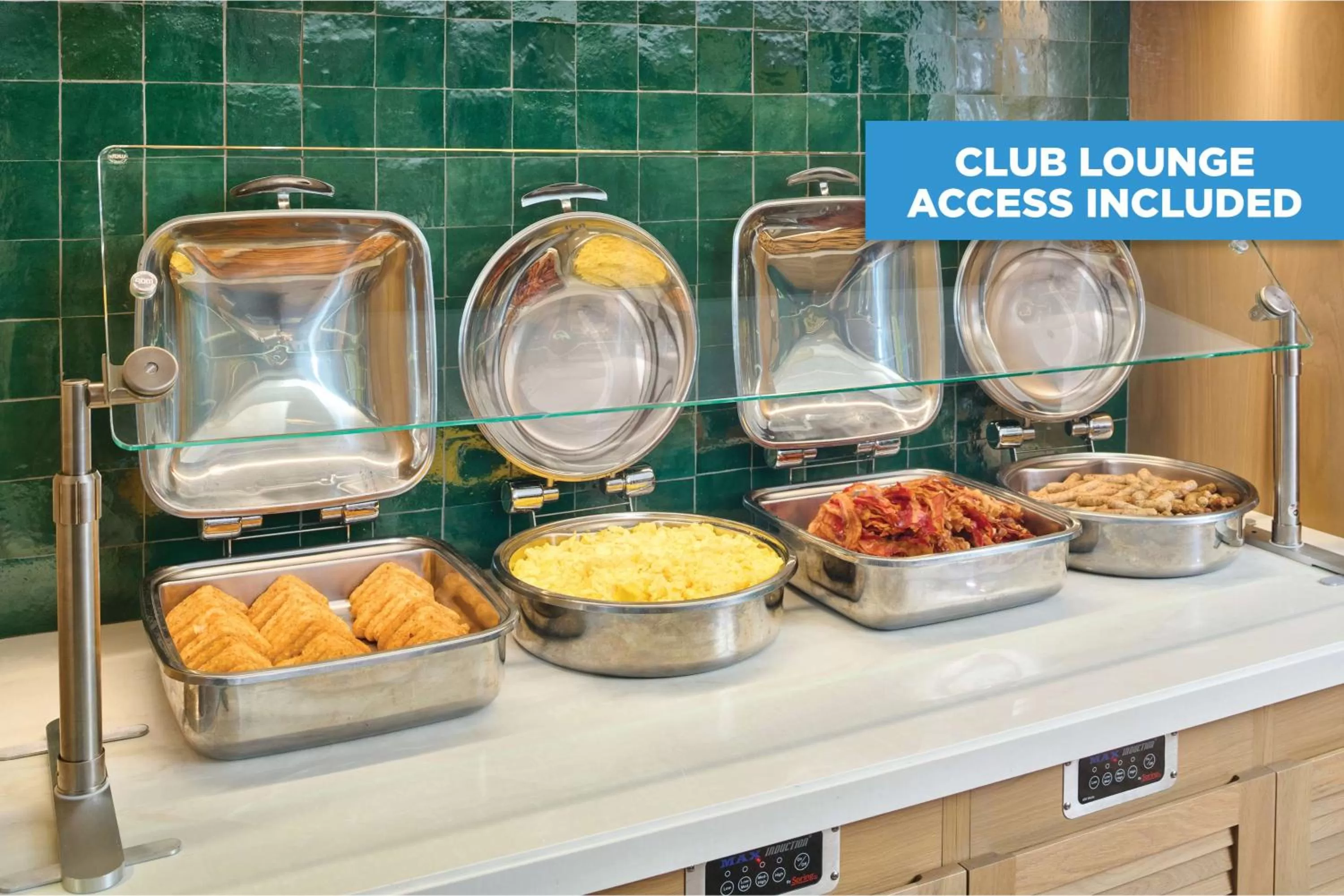 Bedroom in OUTRIGGER Reef Waikiki Beach Resort