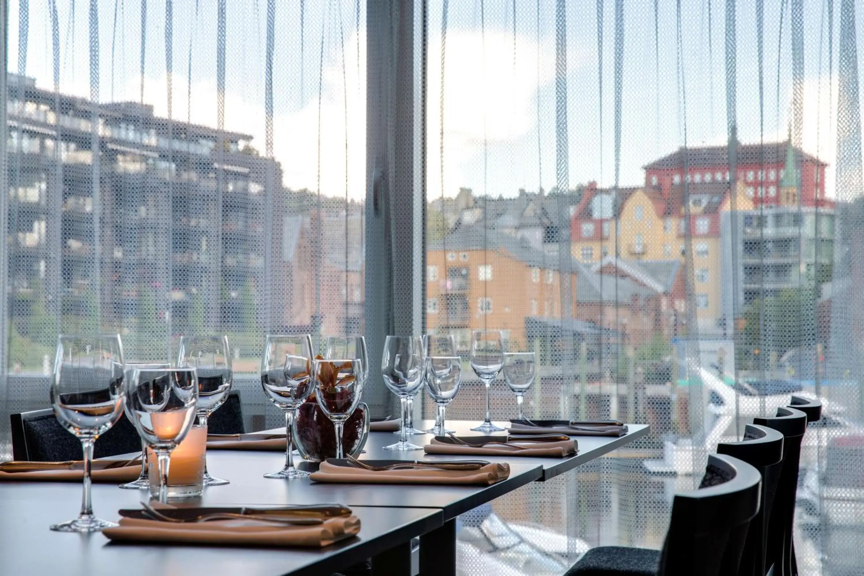 On site, Restaurant/Places to Eat in Radisson Blu Royal Garden Hotel, Trondheim