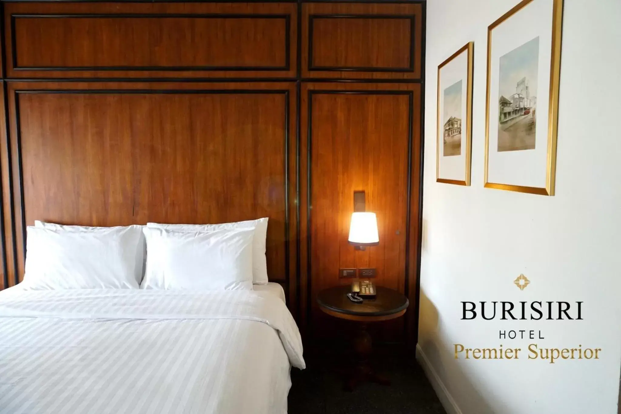 Bed in Buri Siri Boutique Hotel