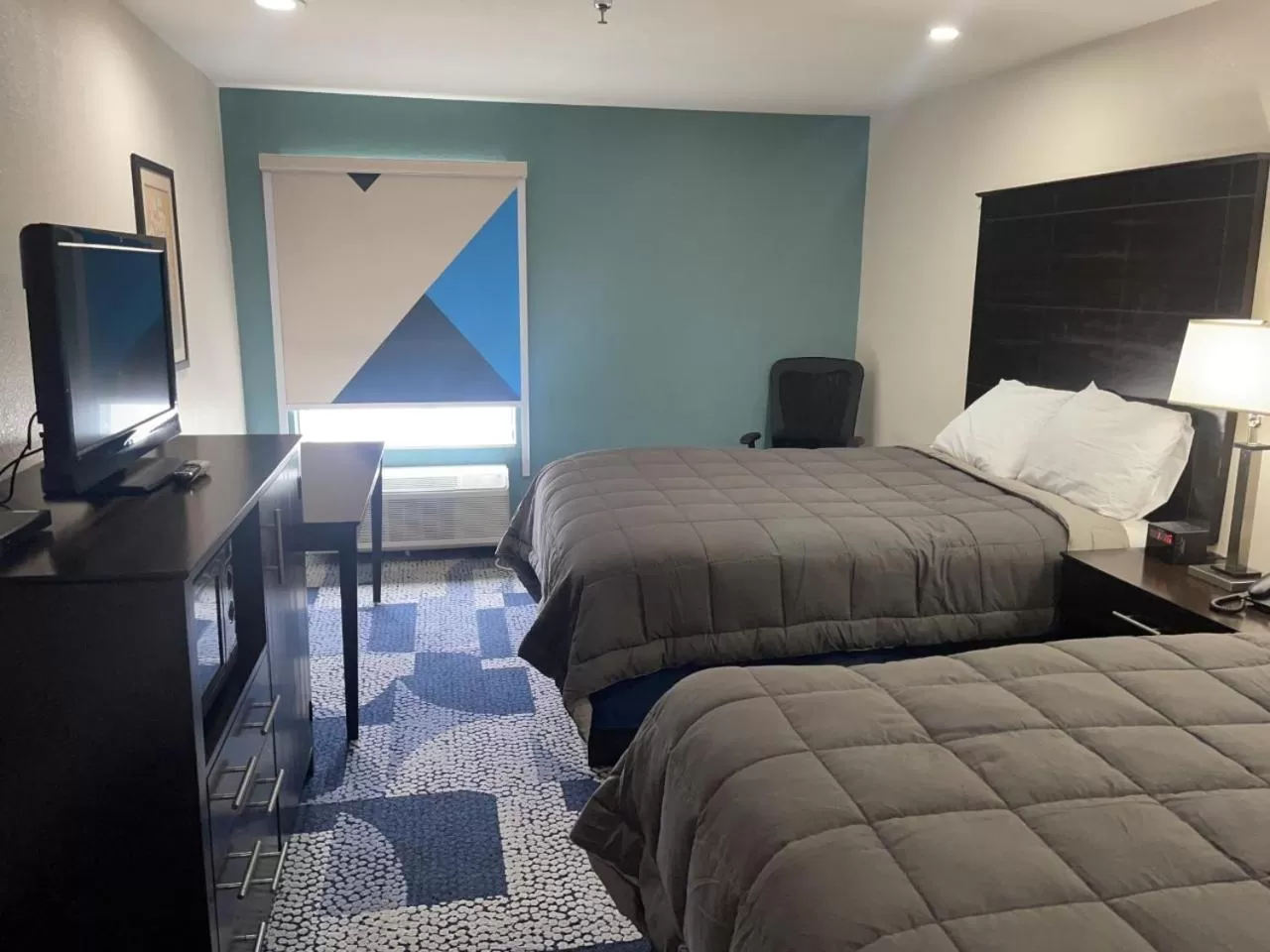 Bedroom, Bed in Fairway Inn Iowa-Lake Charles