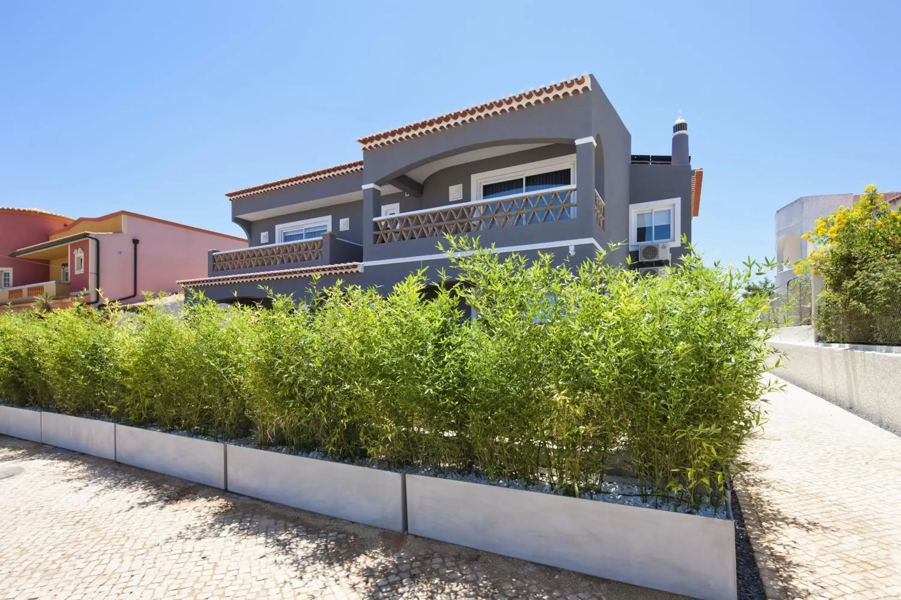 Property Building in Costa d'Oiro Ambiance Village