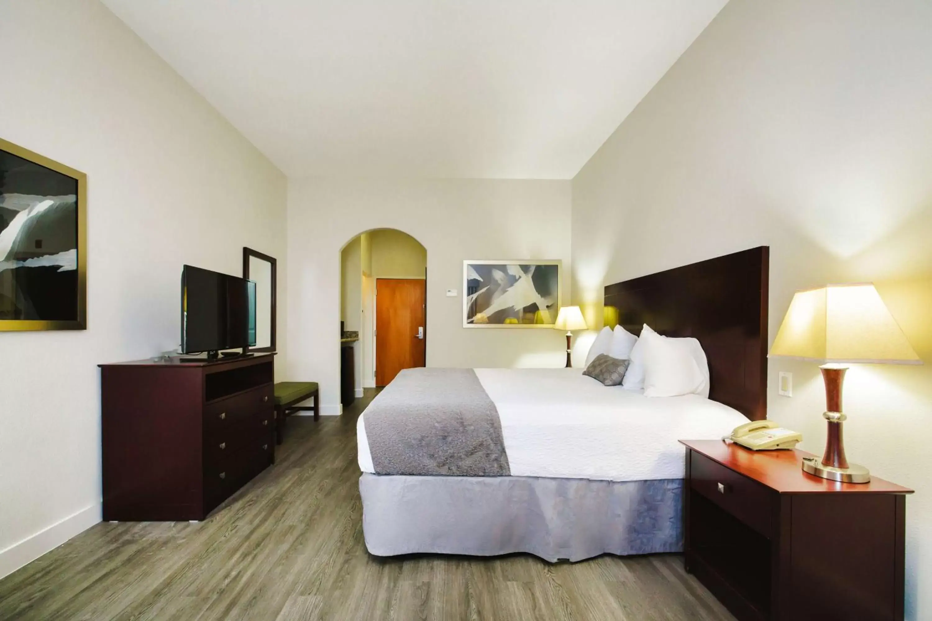 Bedroom in Best Western Sugar Land - Richmond