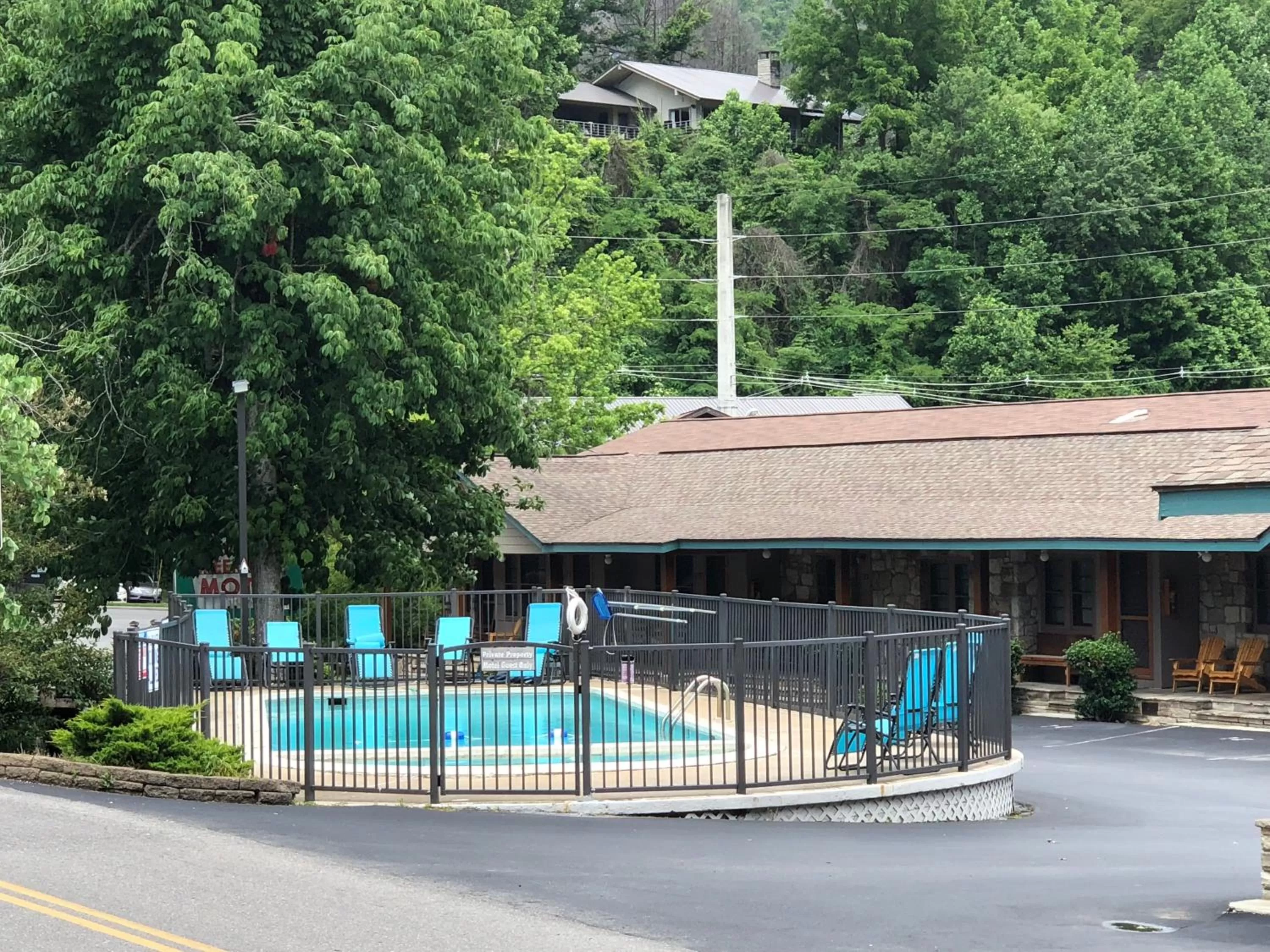 Marshall's Creek Rest Motel