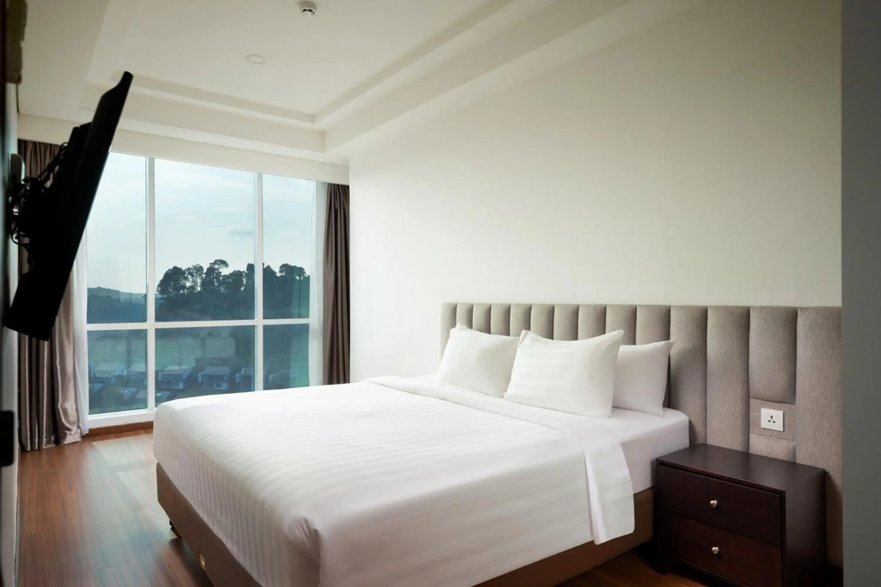 Bedroom, Bed in Panbil Residence Serviced Apartment