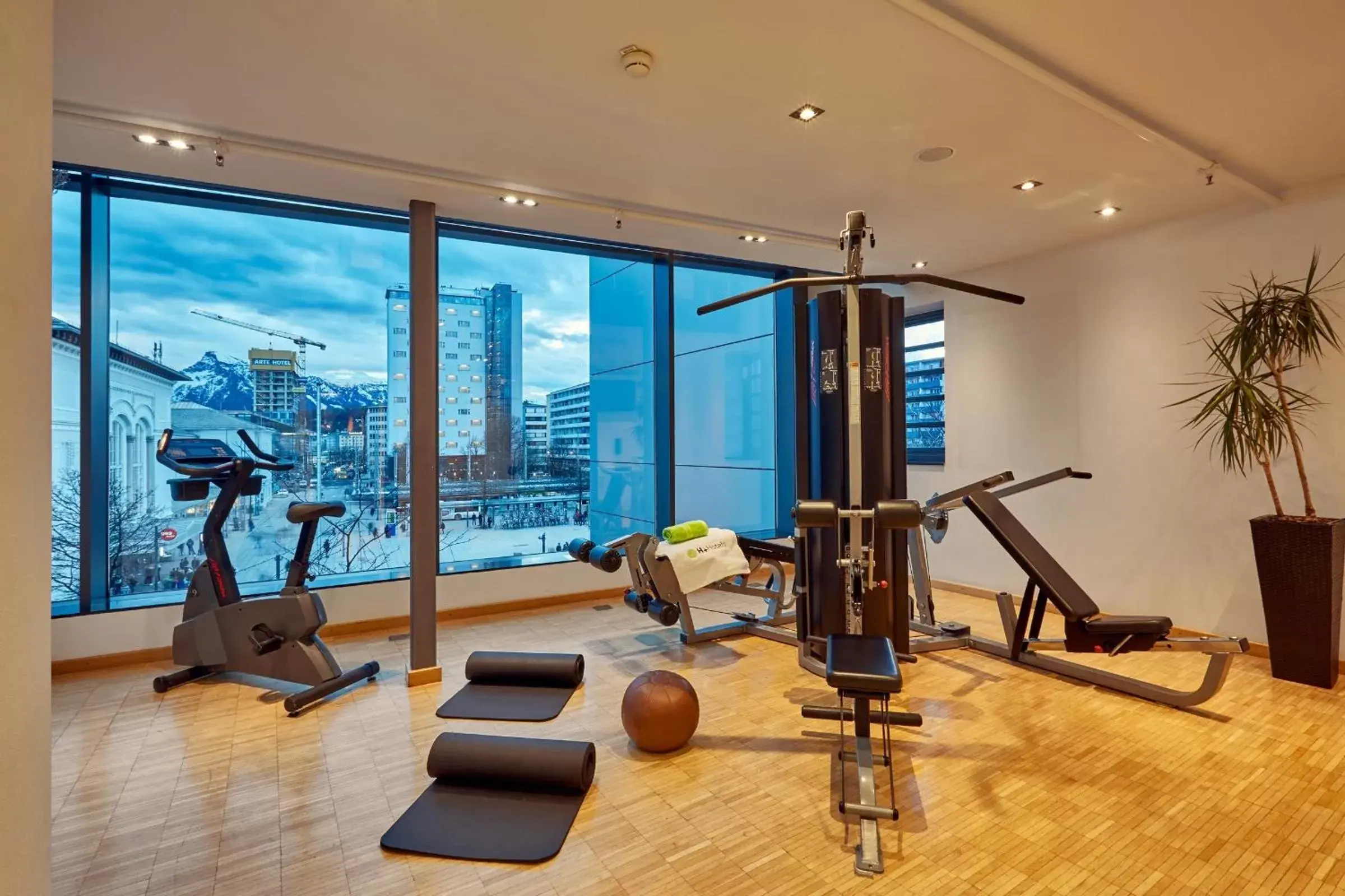 Fitness centre/facilities, Fitness Center/Facilities in H+ Hotel Salzburg