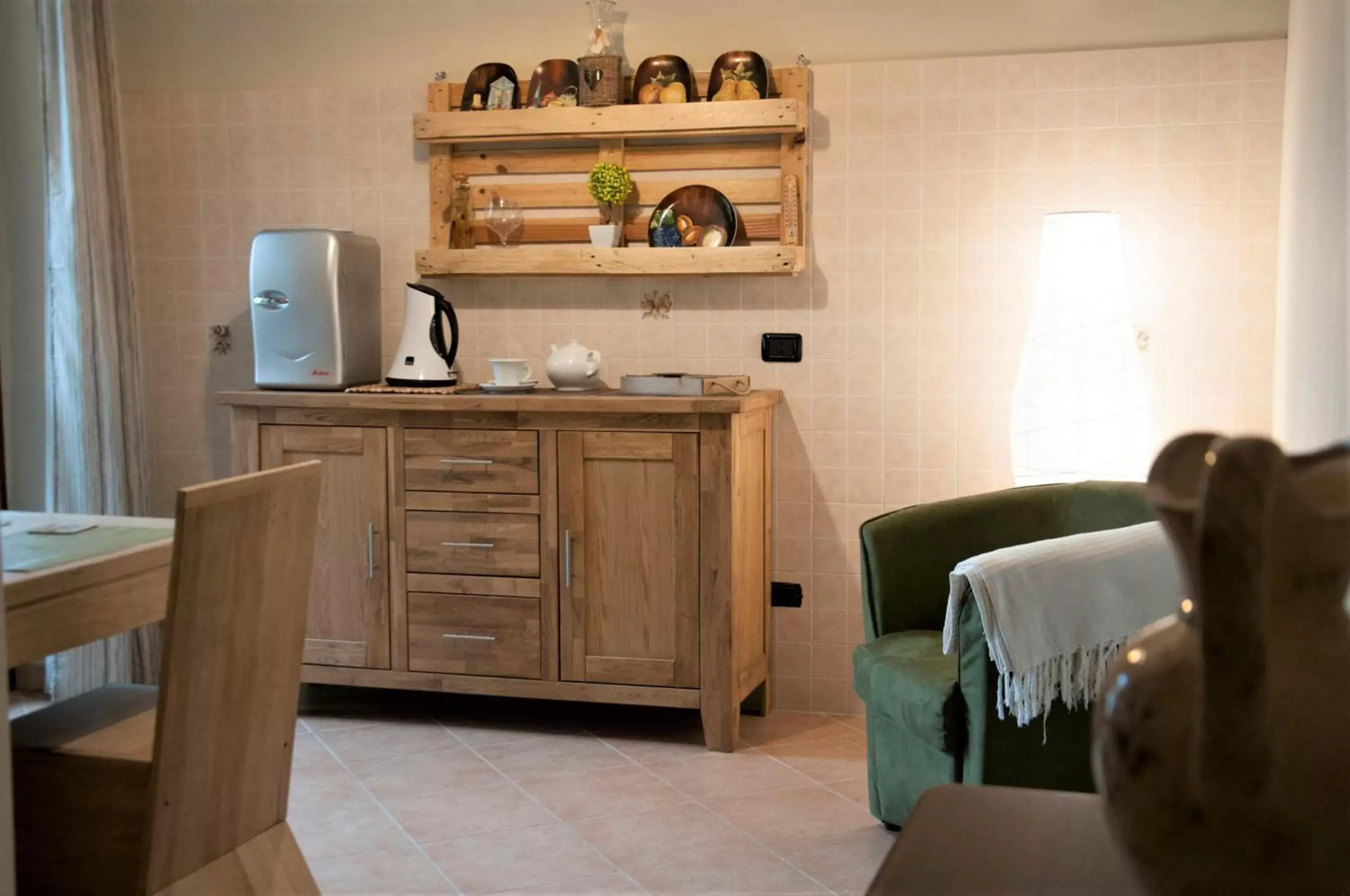 Living room, Kitchen/Kitchenette in La Chiocciola