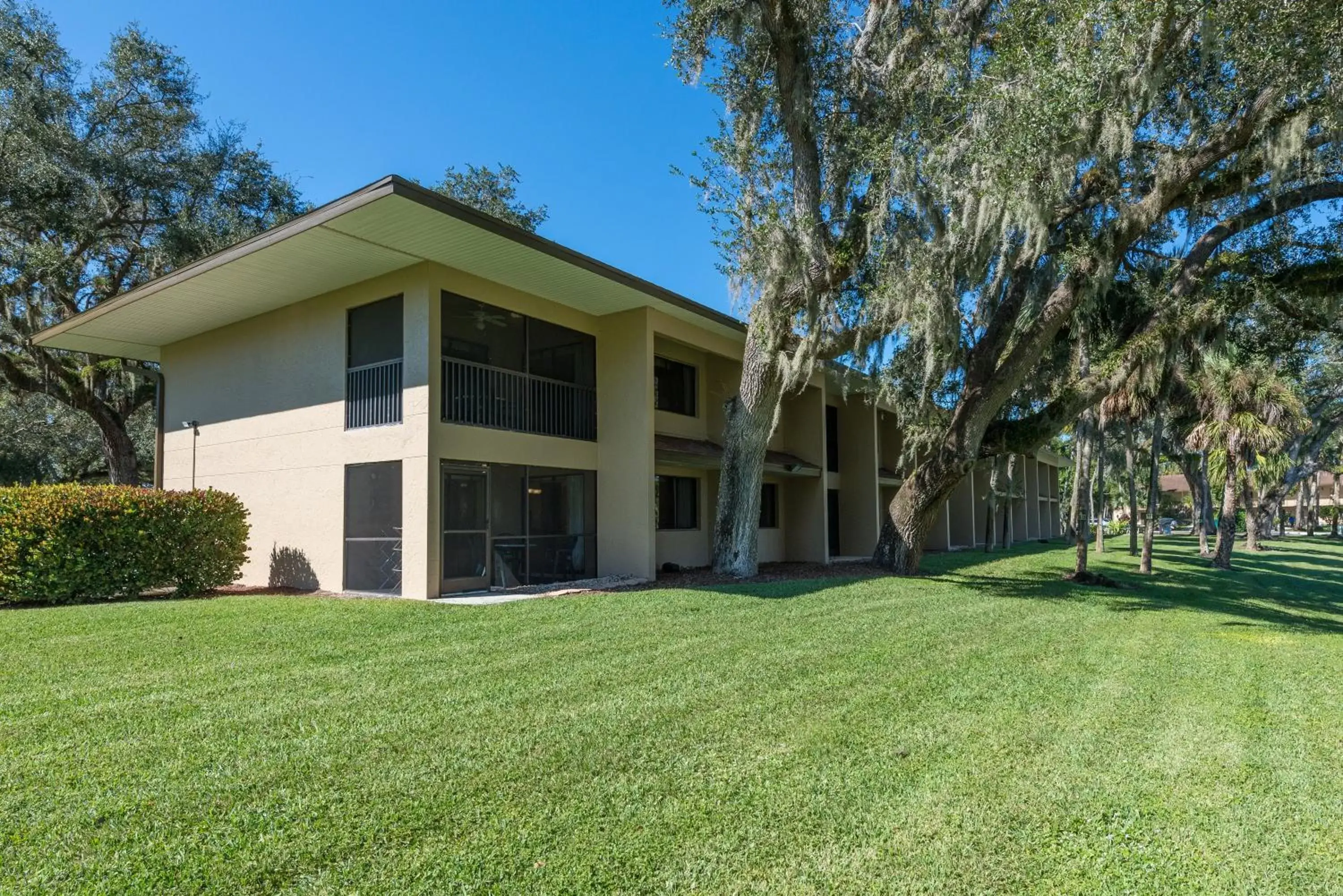 Property Building in Lehigh Resort Club, a VRI resort