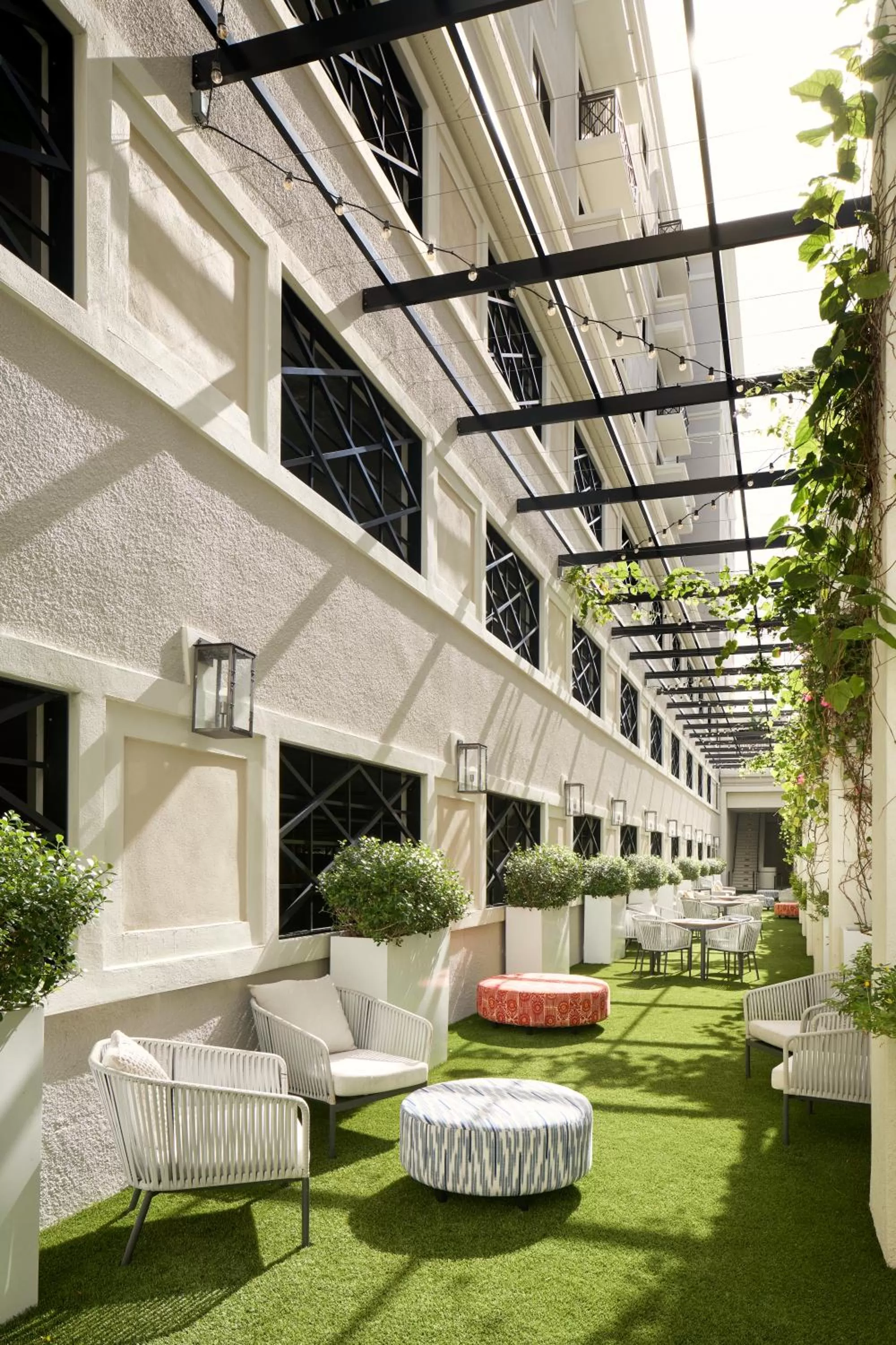 Balcony/Terrace in THesis Hotel Miami Coral Gables, Curio Collection by Hilton