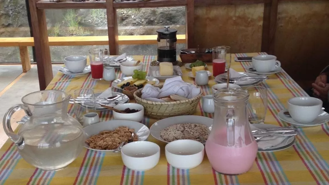 Continental breakfast in El Coo Lodge