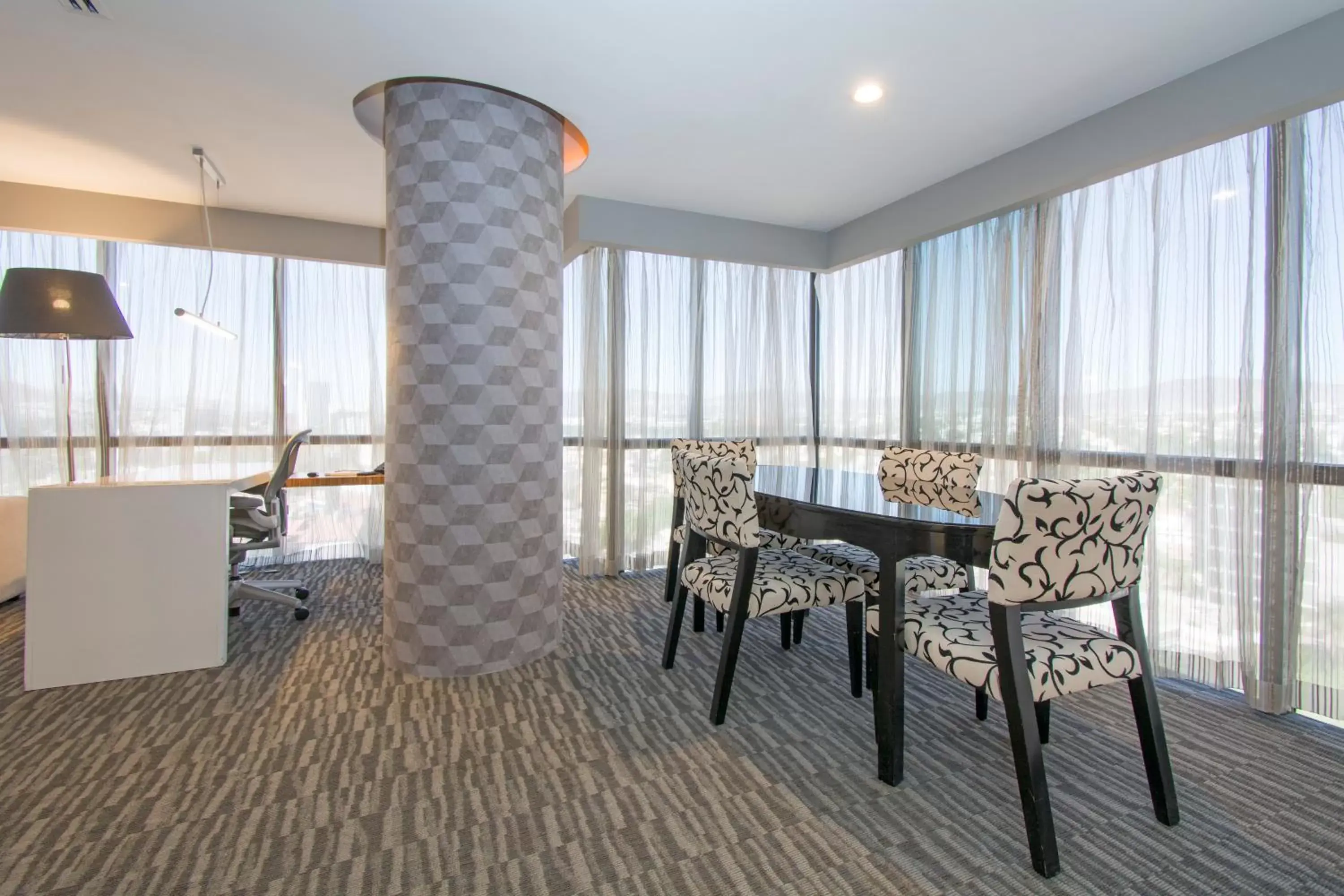 Dining Area in Presidente InterContinental Guadalajara, an IHG Hotel