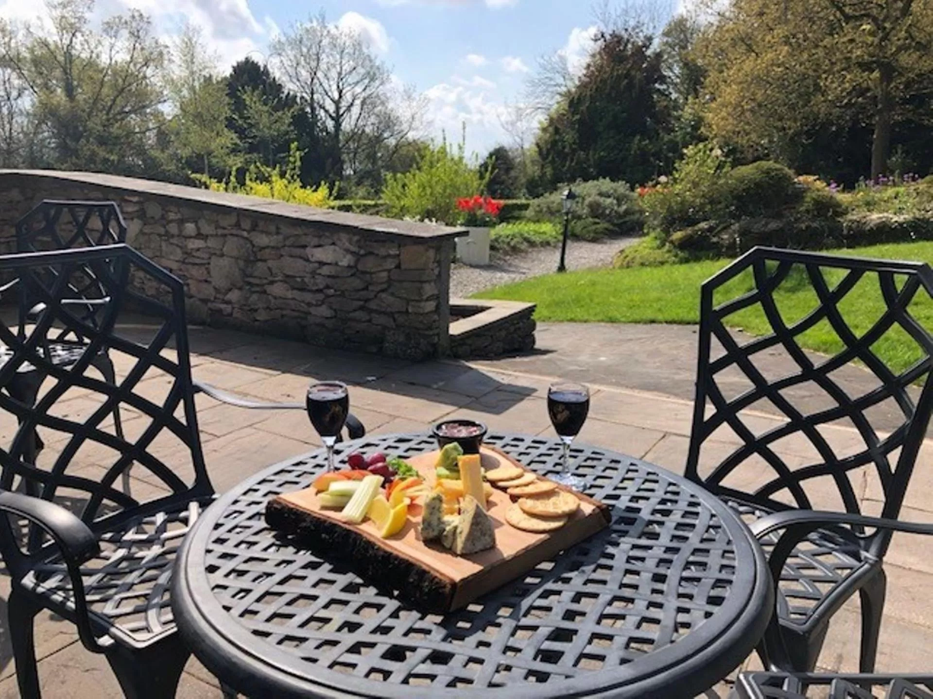 Patio in Cumbria Grand Hotel