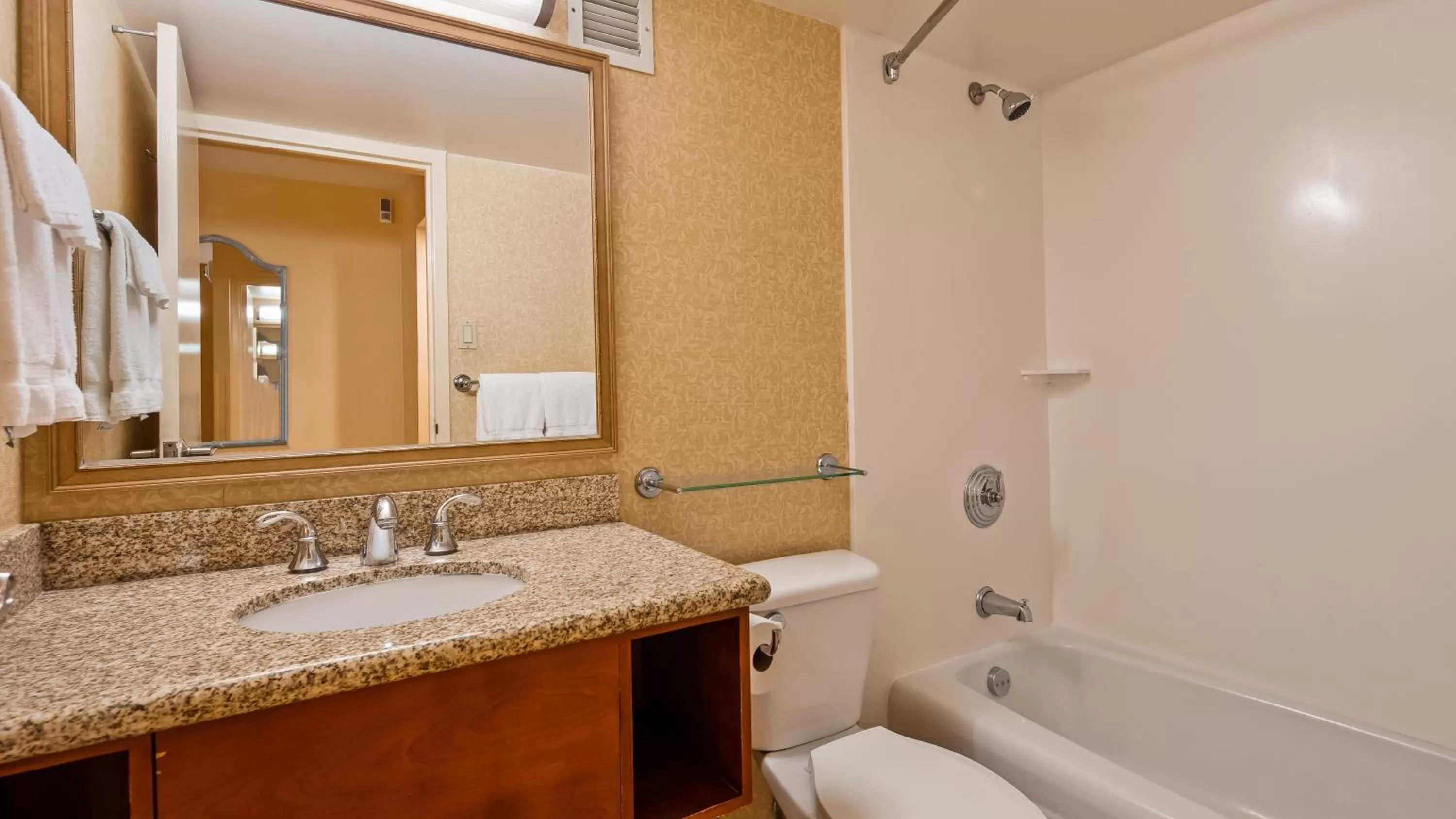 Bathroom in Airport Honolulu Hotel, Trademark Collection by Wyndham