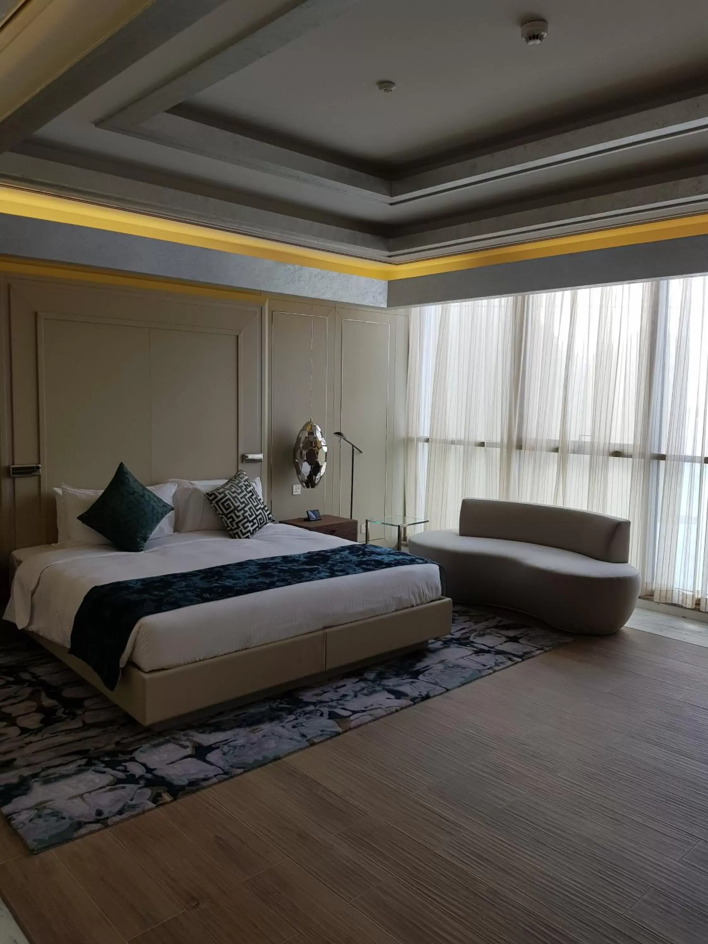 Bedroom, Bed in Royal M Hotel & Resort Abu Dhabi