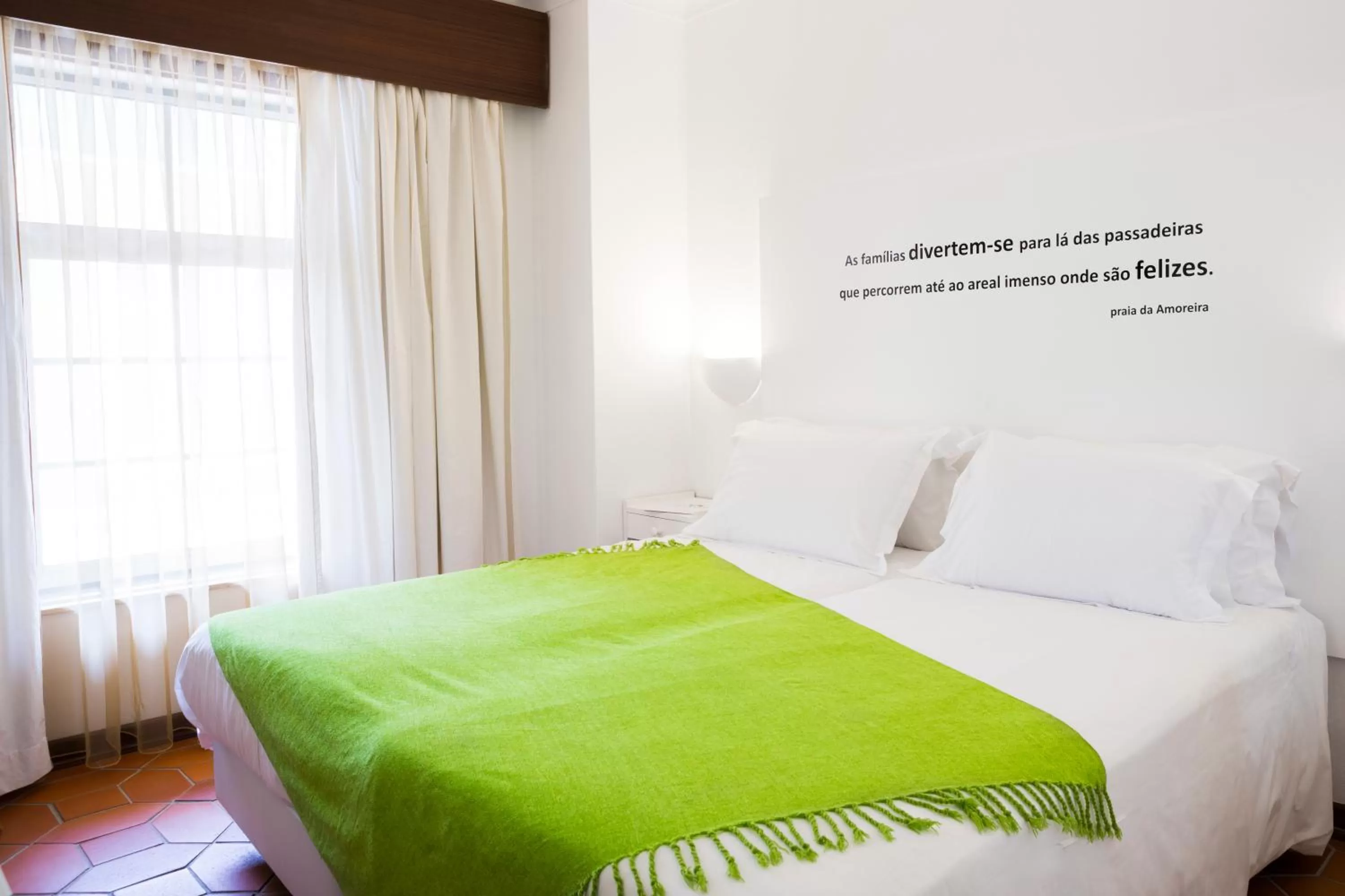 Bathroom, Bed in Hotel Alcatruz