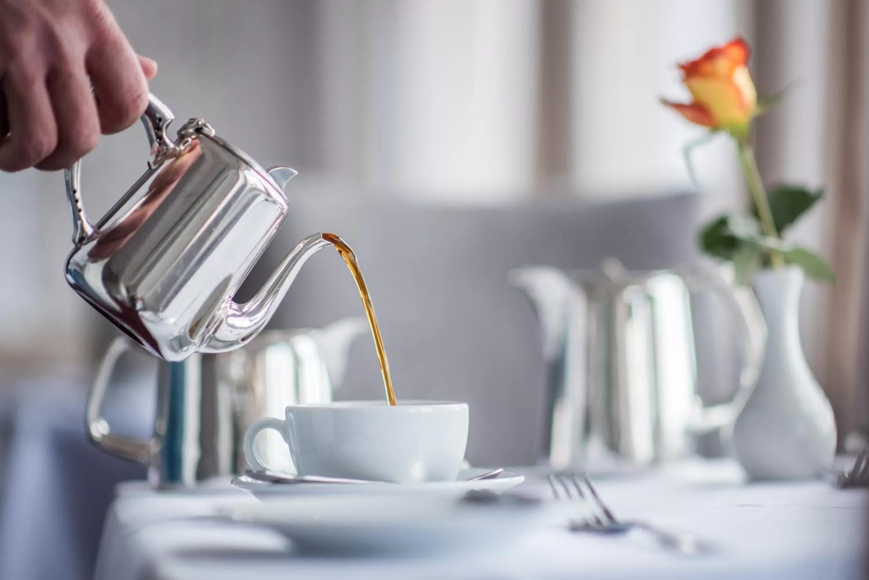 Coffee/tea facilities in Bedford Hotel