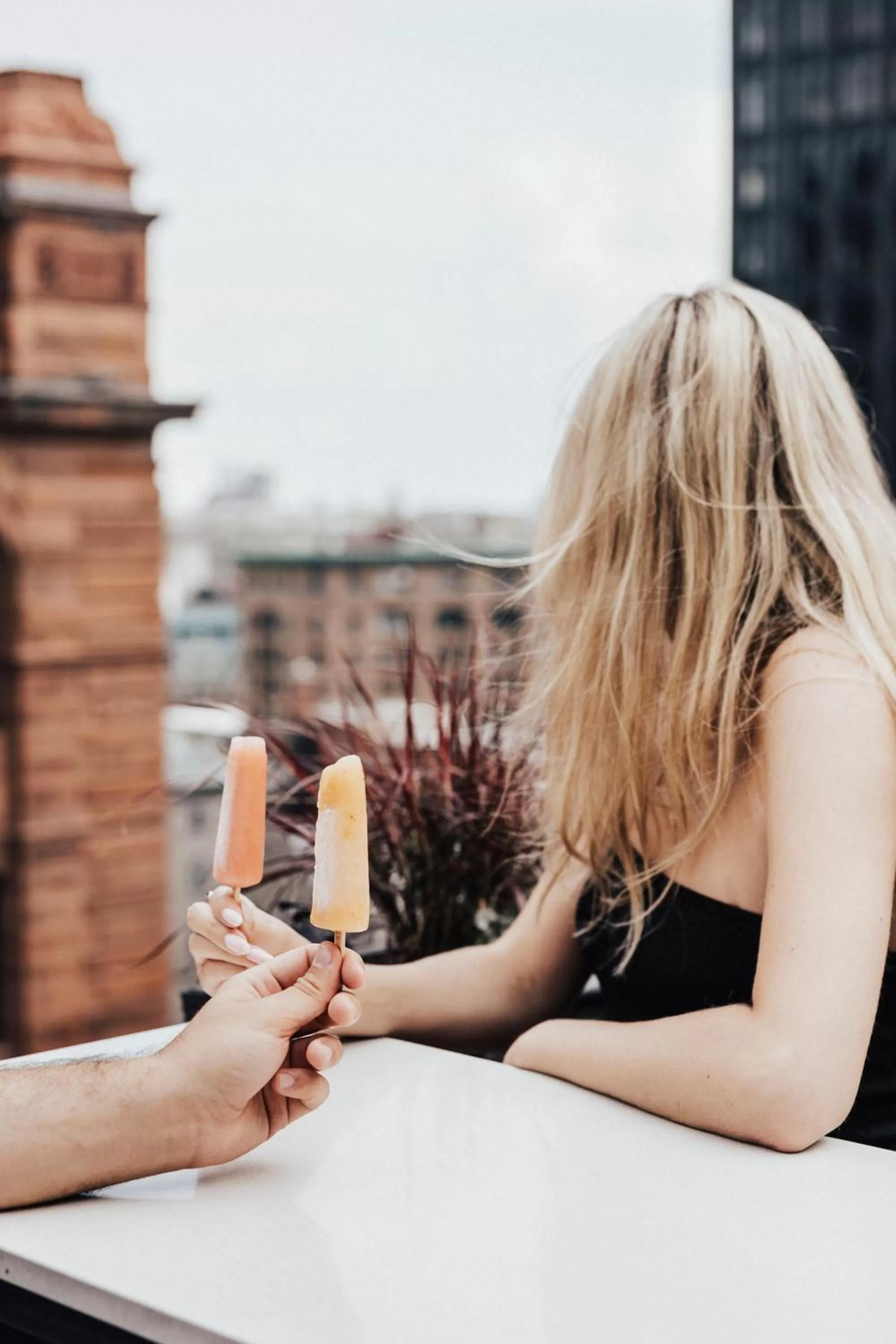 People in Hotel Place D'Armes