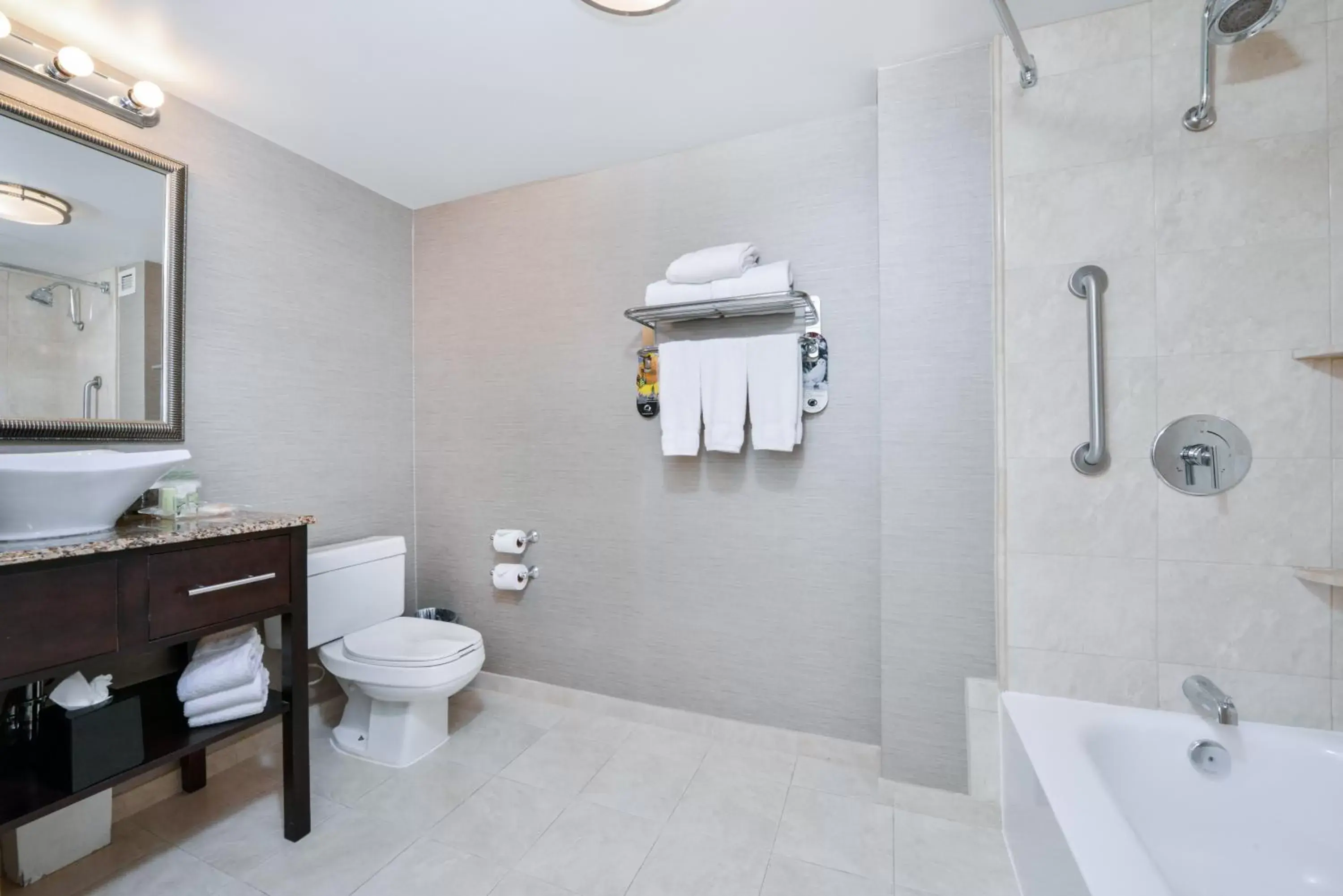 Bathroom in Holiday Inn Charlotte Center City, an IHG Hotel