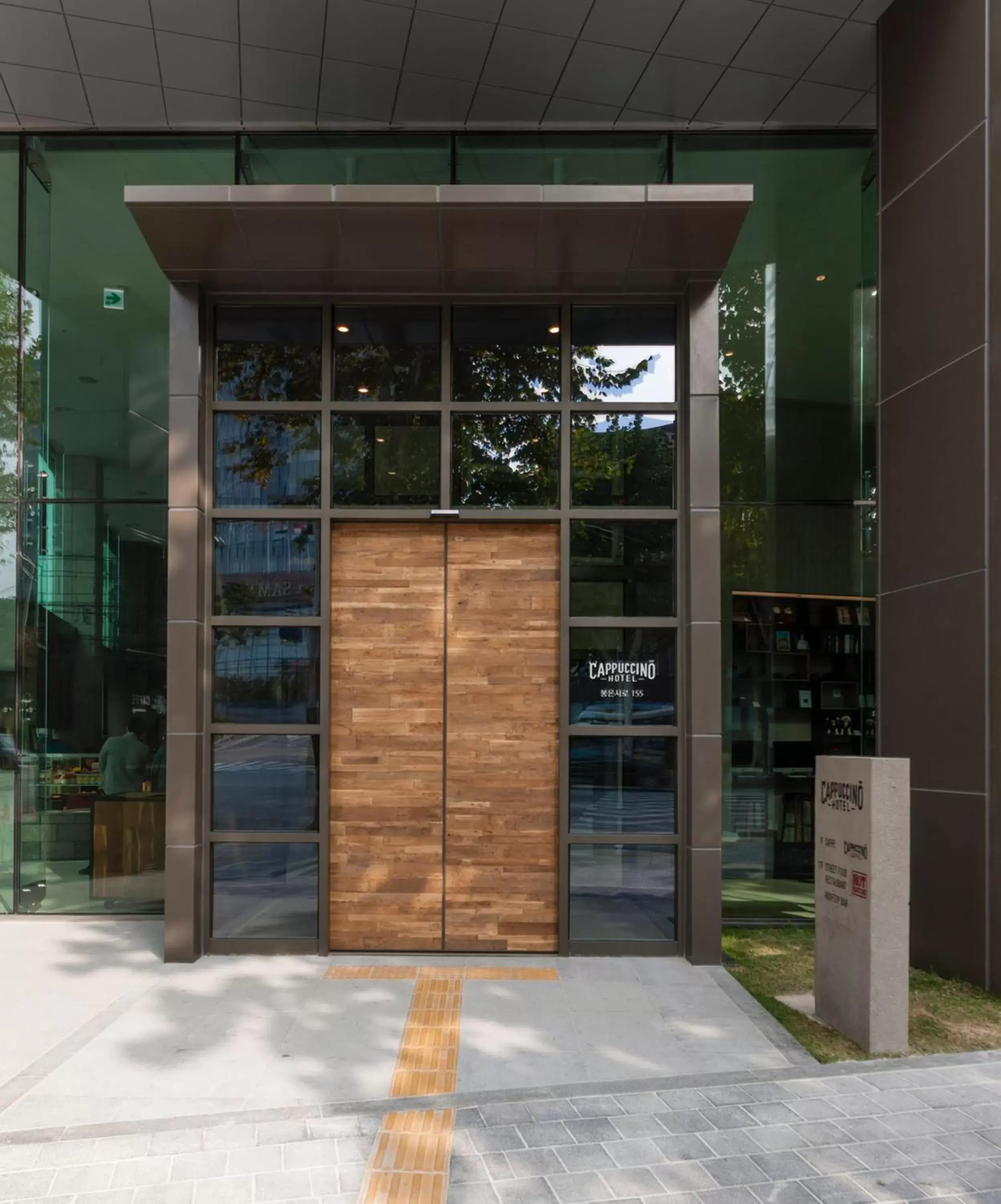 Facade/entrance in Hotel Cappuccino