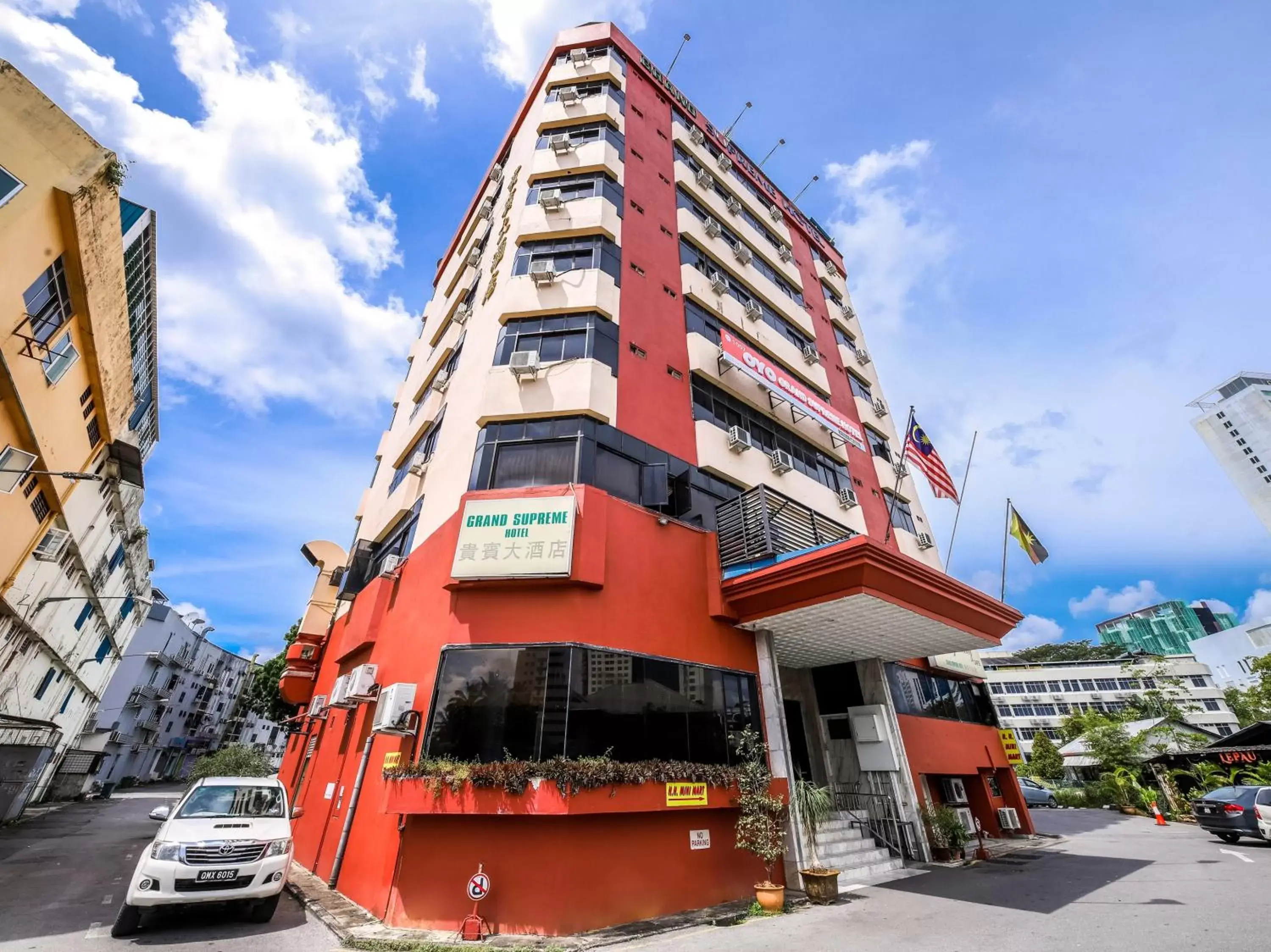 Facade/entrance, Property Building in Grand Supreme Hotel