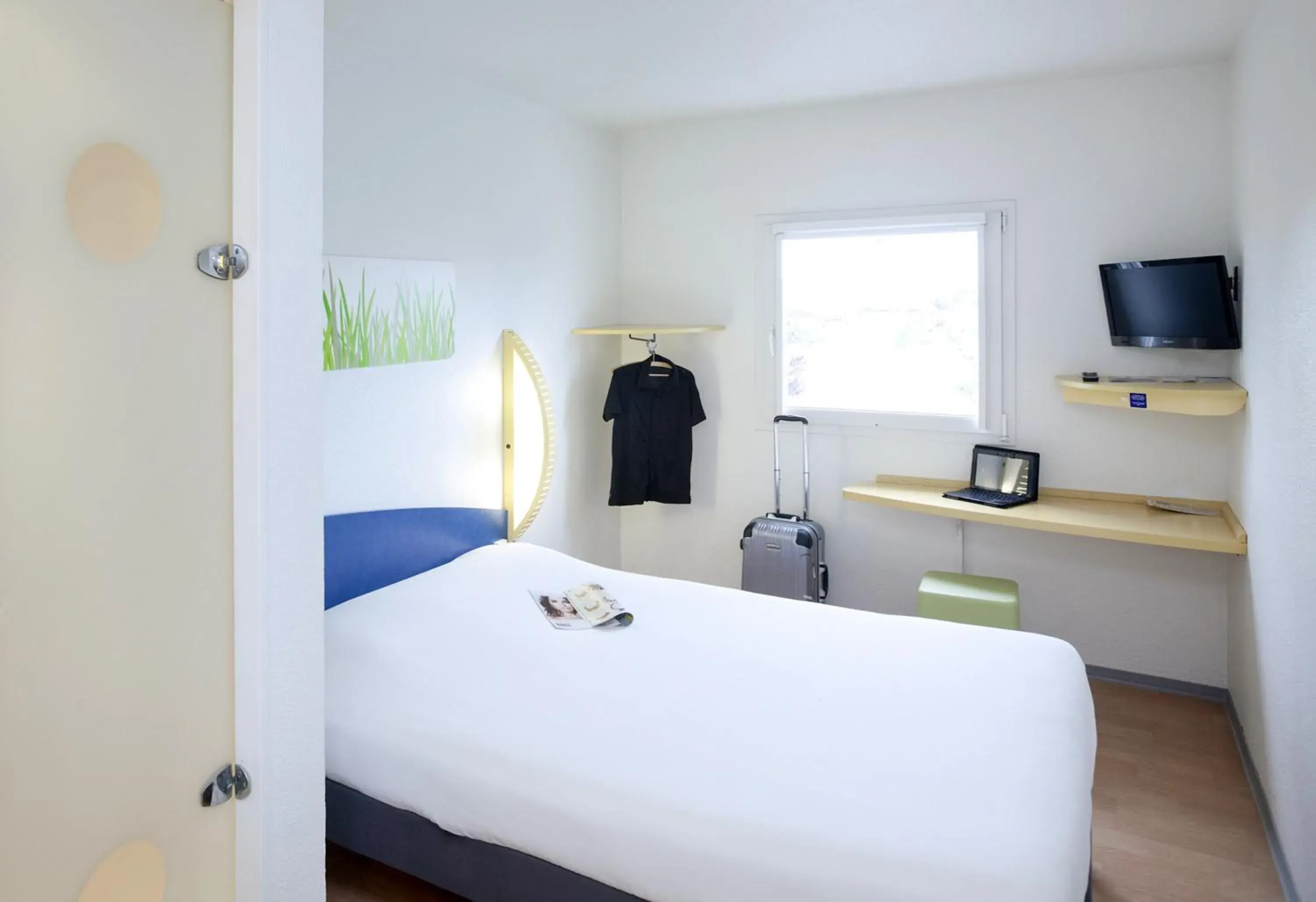 Bed in ibis budget Amboise