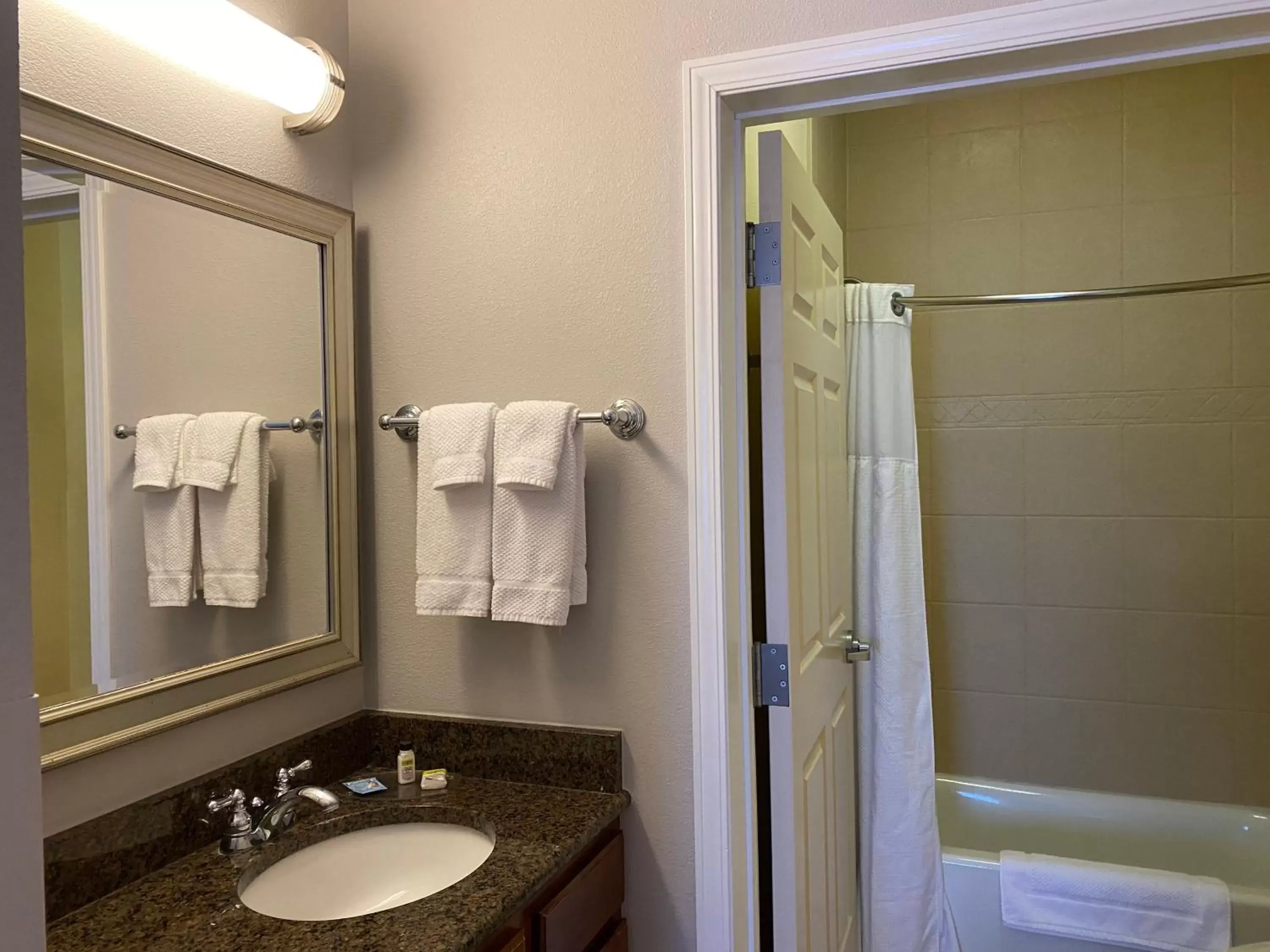 Bathroom in Staybridge Suites Milwaukee West-Oconomowoc, an IHG Hotel