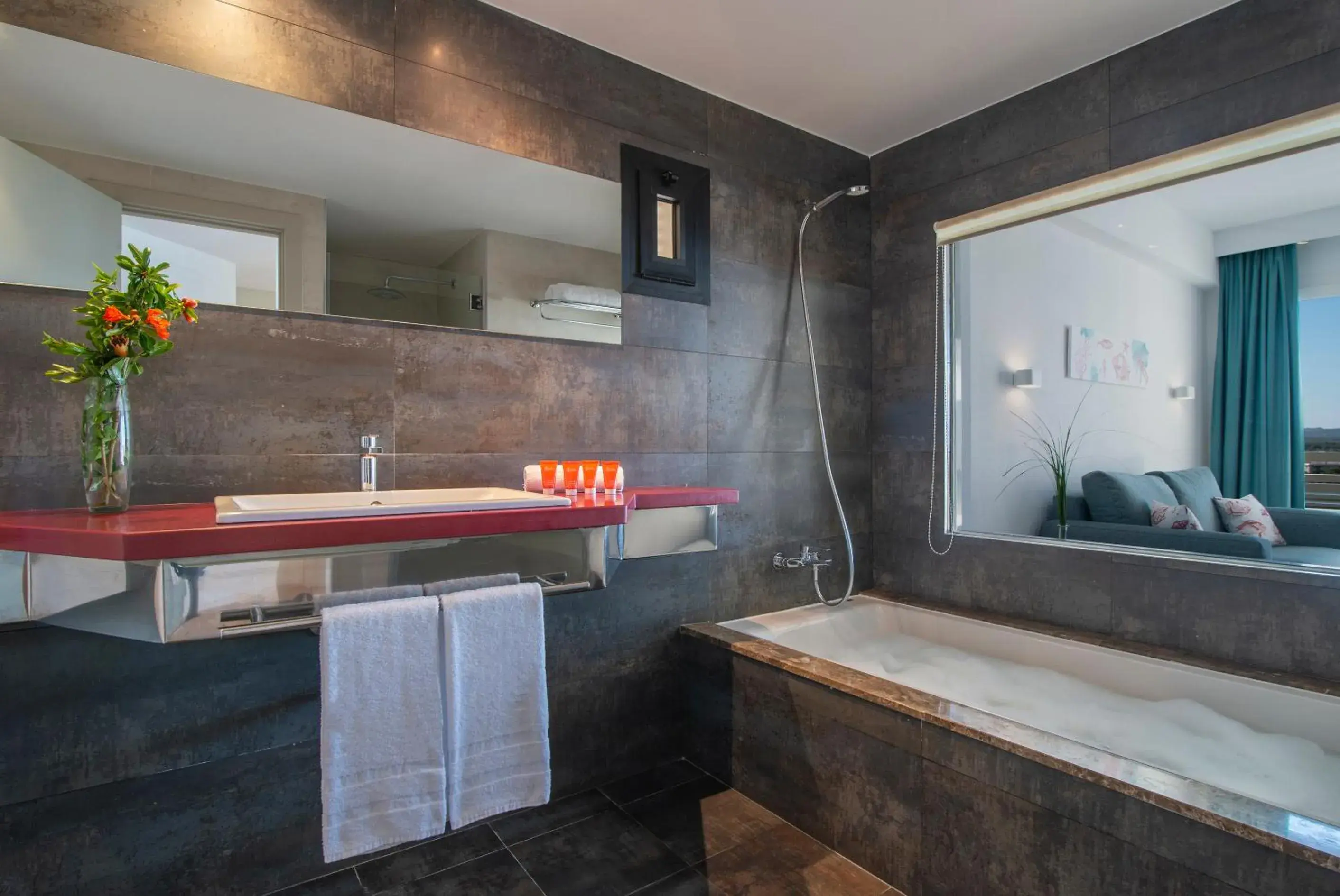 Bathroom in Hotel Vistamar by Pierre & Vacances