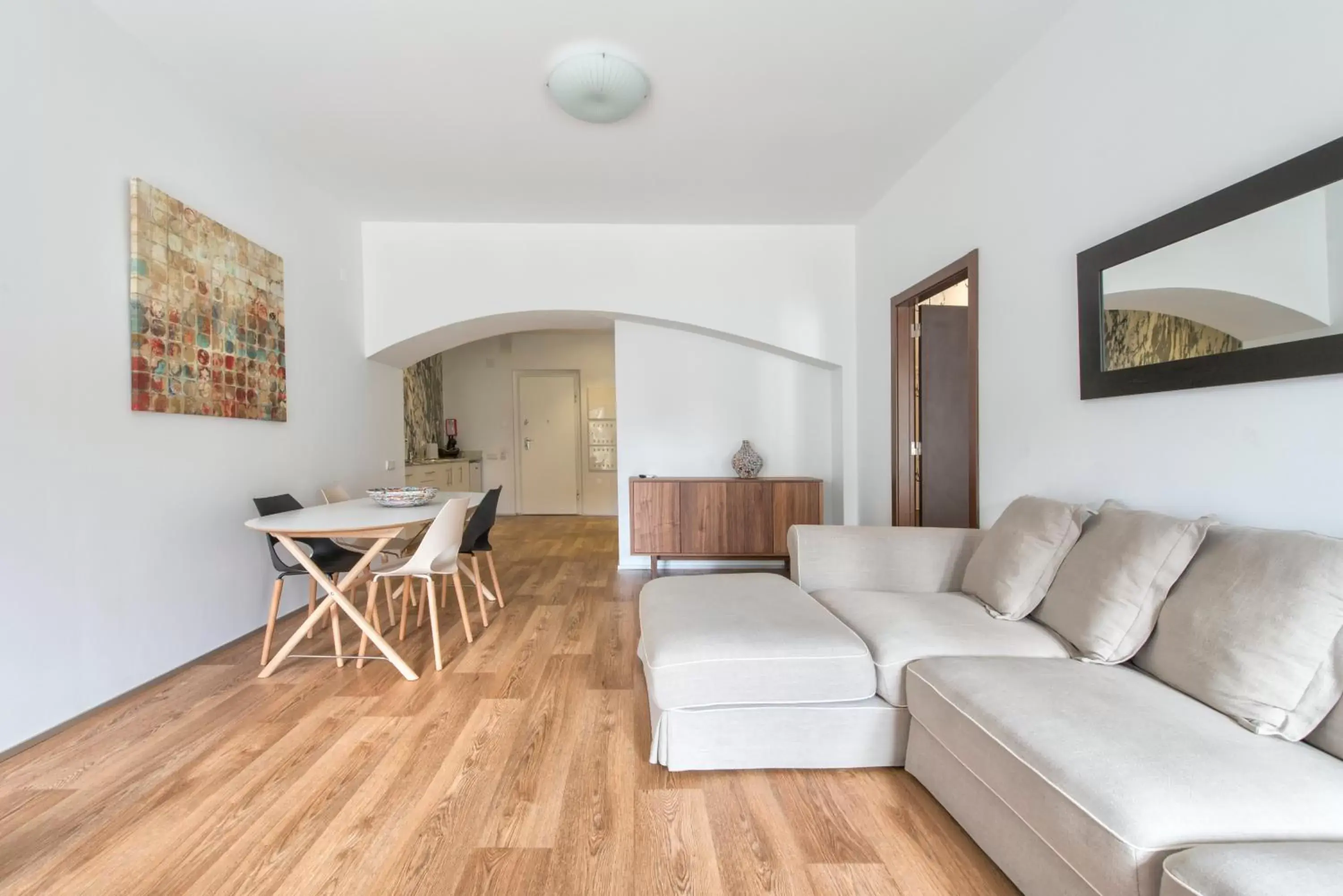 One Bedroom Apartment with Garden in Alfama - Lisbon Lounge Suites