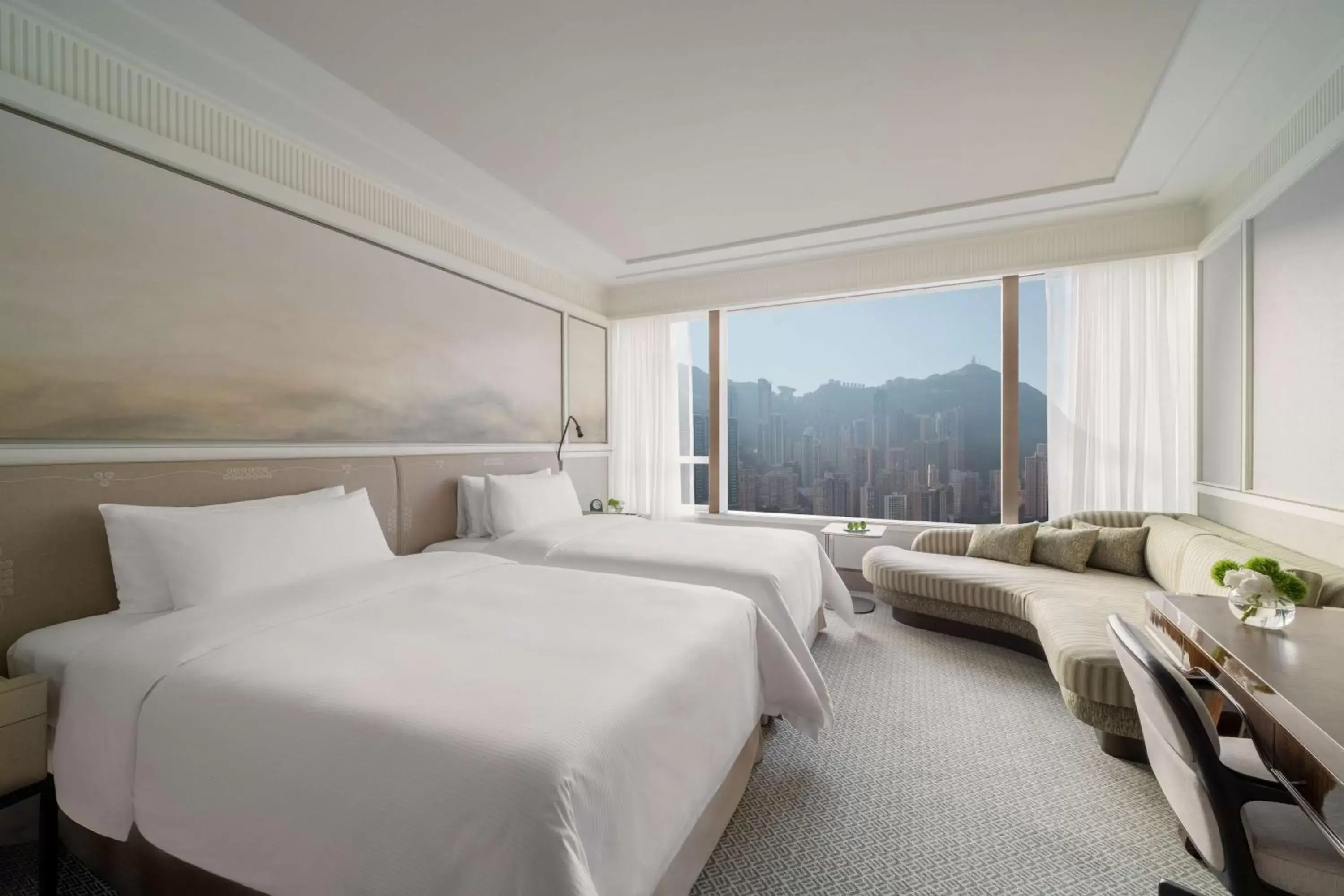 Photo of the whole room in Island Shangri-La, Hong Kong