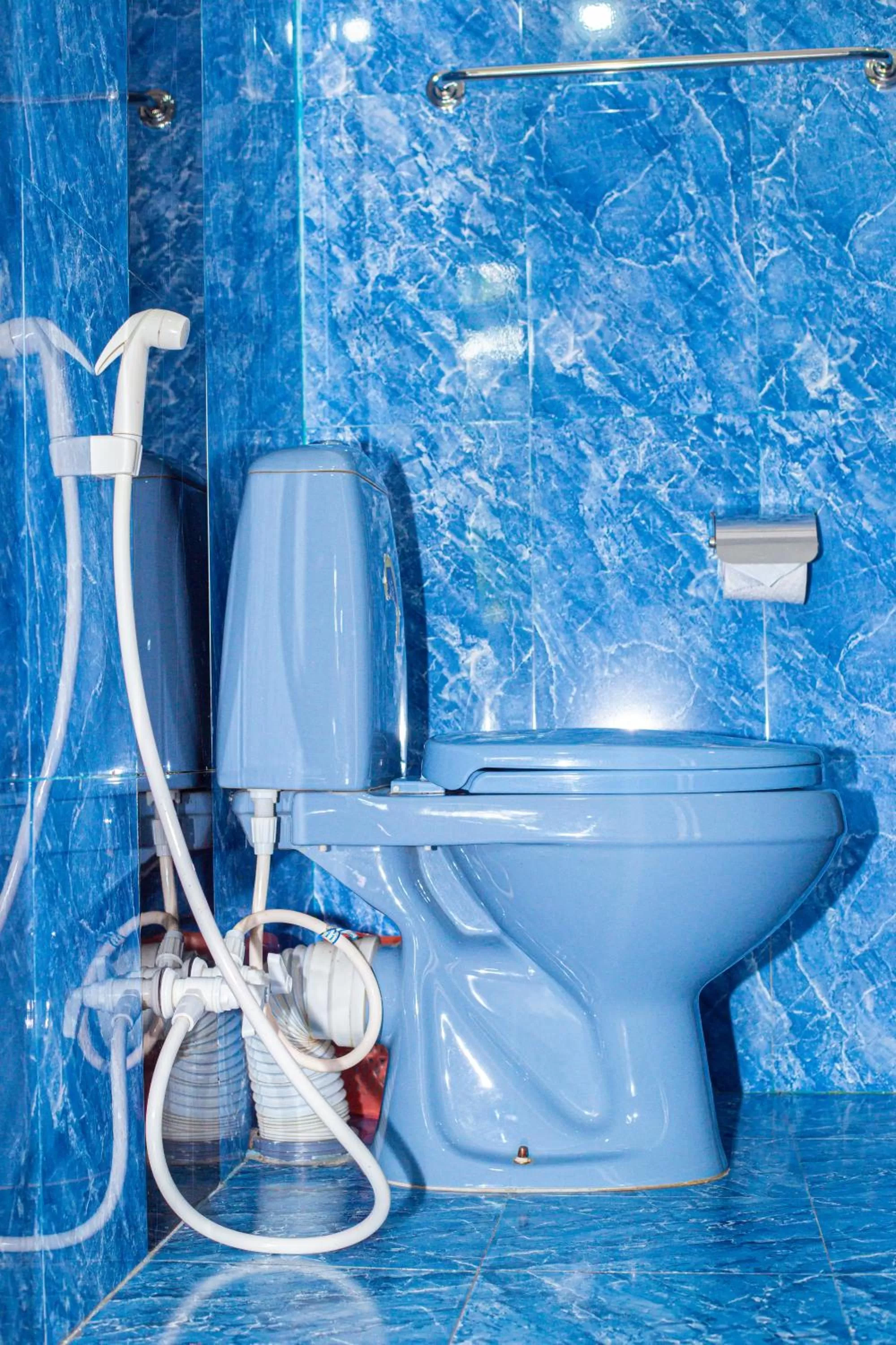 Toilet in Surasa Beach Resort