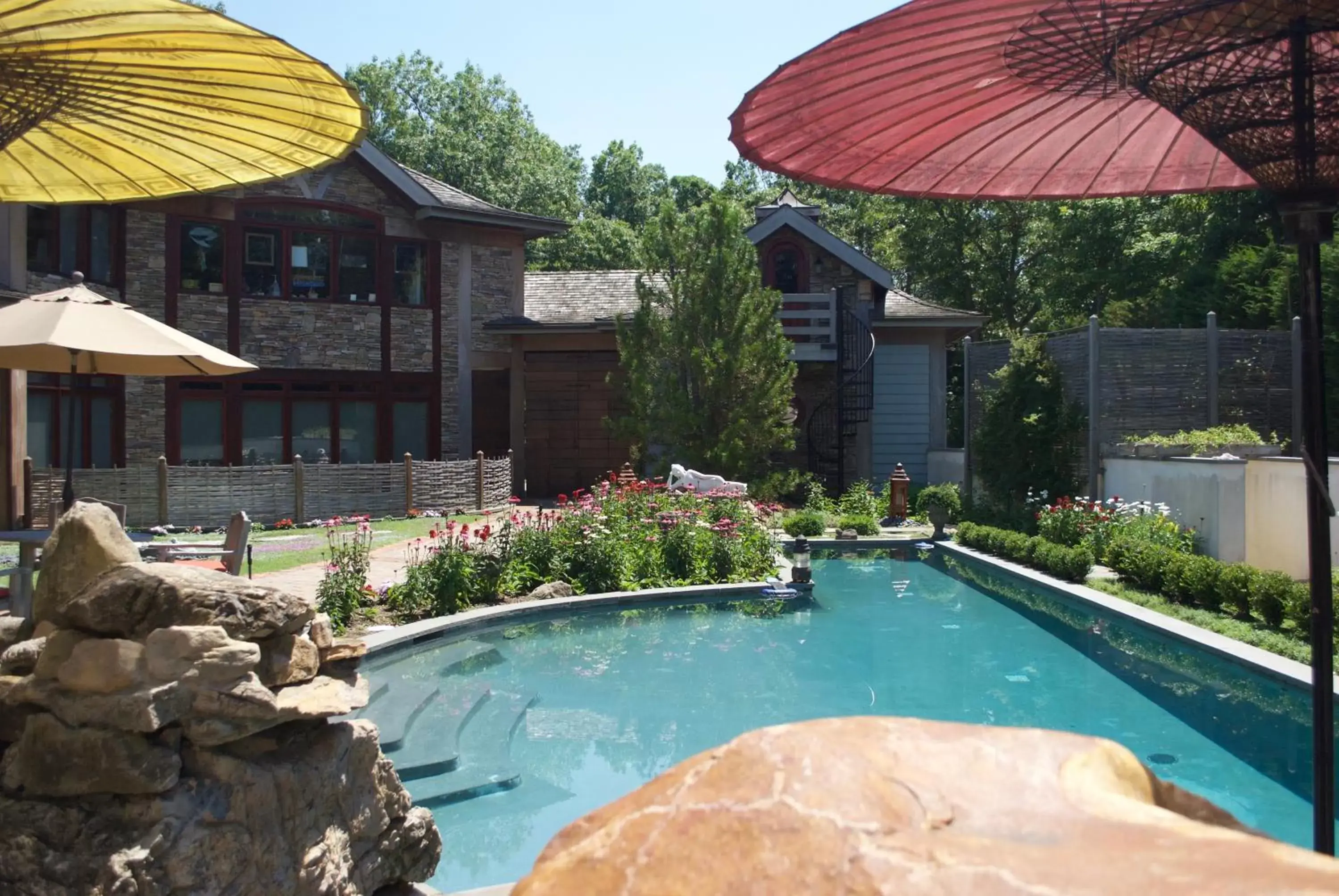 Patio, Swimming Pool in East Hampton Art House Bed and Breakfast