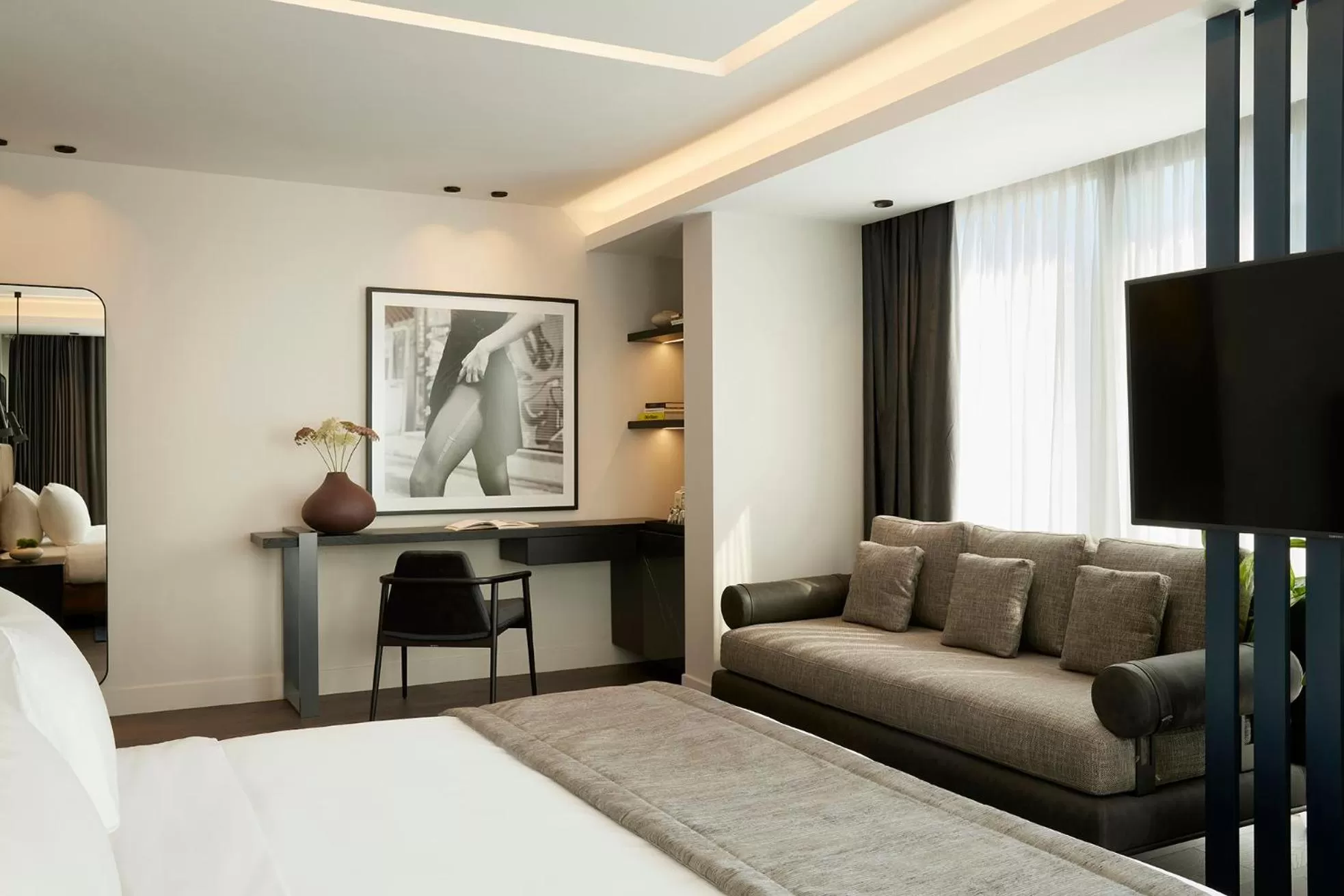 TV and multimedia, Bed in Teight Hotel