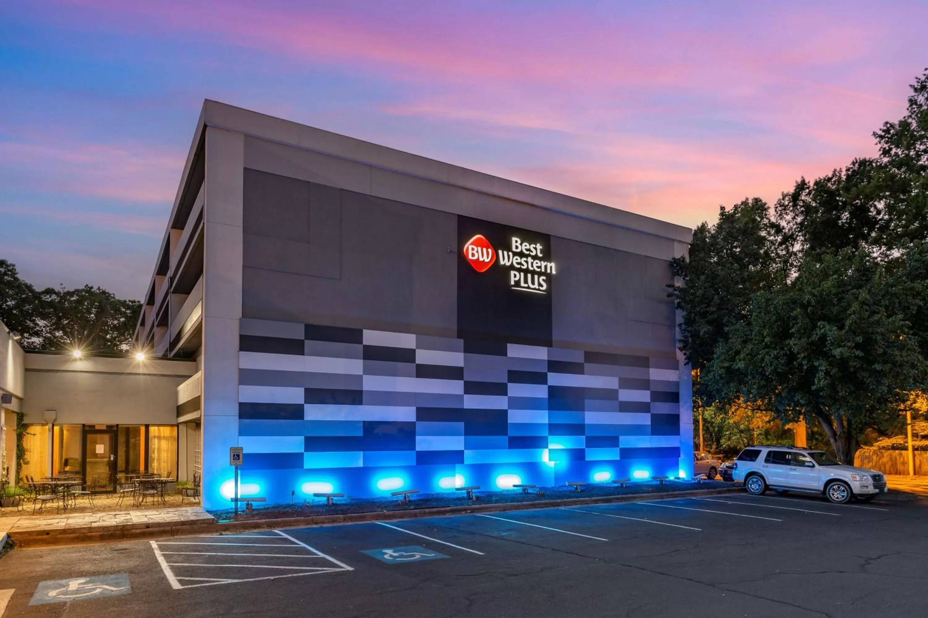 Property building in Best Western Plus University Inn