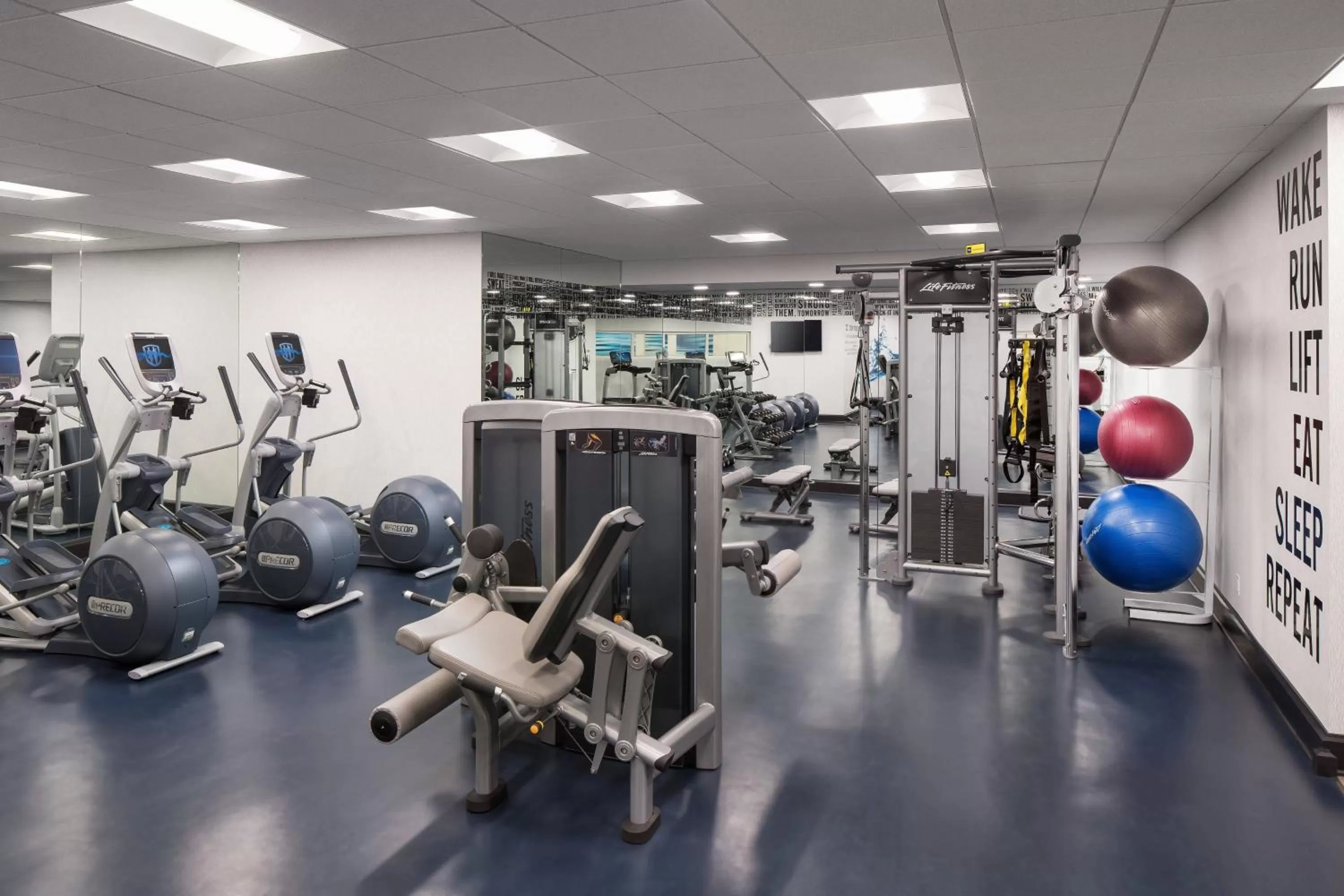 Fitness centre/facilities in Irvine Marriott