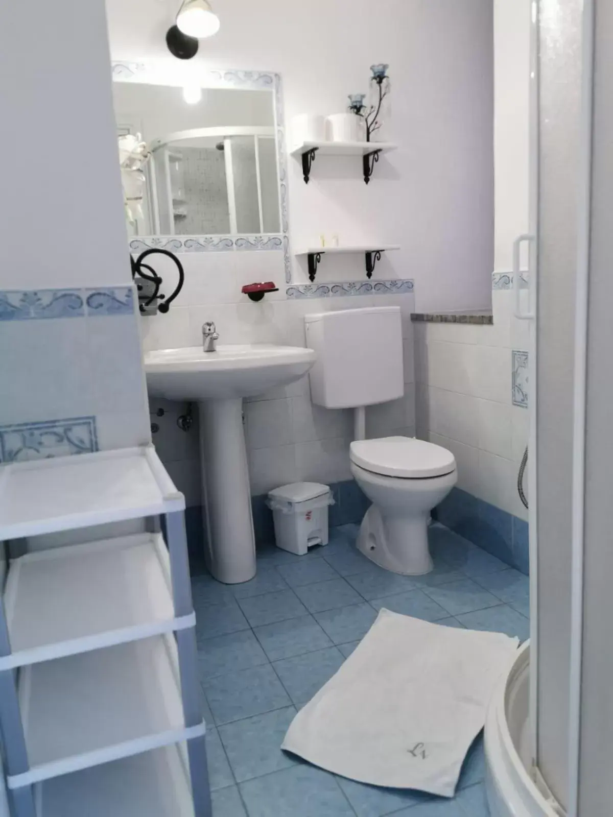 Toilet, Bathroom in Lo Nardo Accommodation