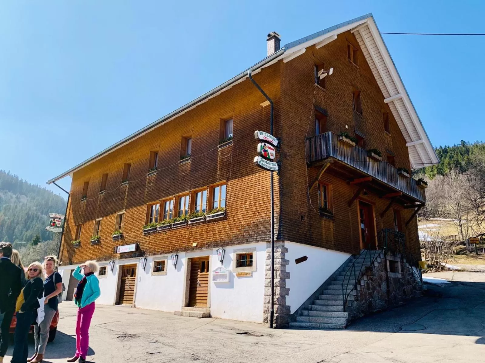 Property building in Sporthostel Rössle