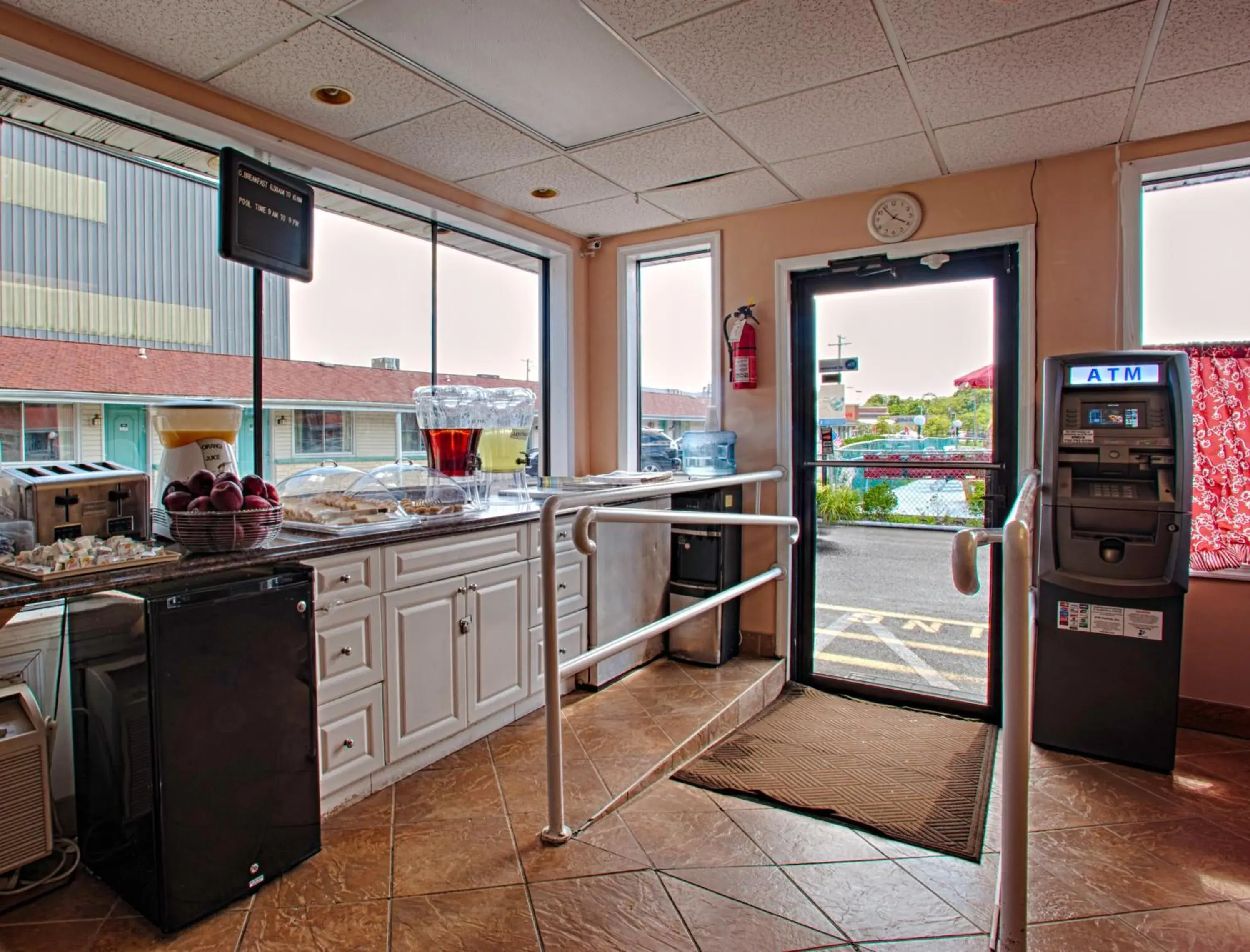 Kitchen or kitchenette, Kitchen/Kitchenette in Economy Motel Inn and Suites Somers Point