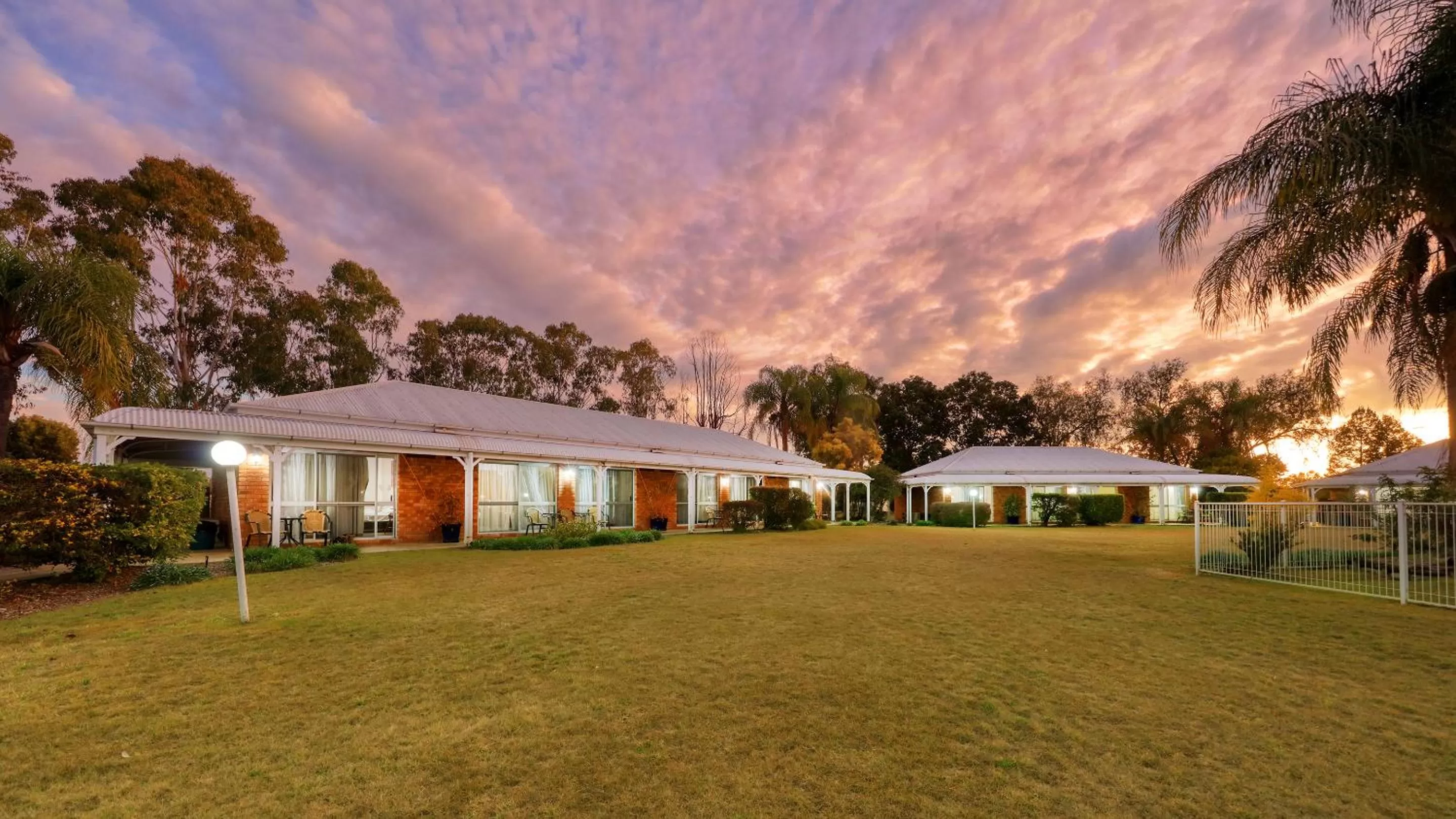 Property building in Chinchilla Great Western Motor Inn