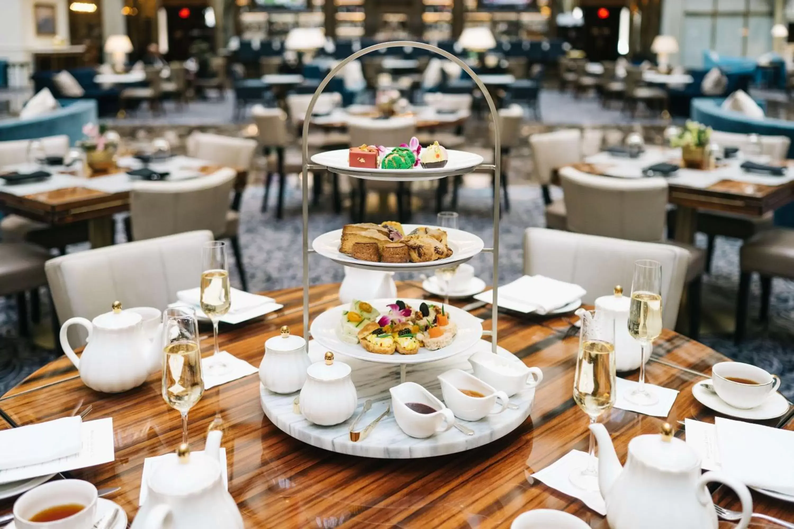 Restaurant/Places to Eat in Waldorf Astoria Washington DC