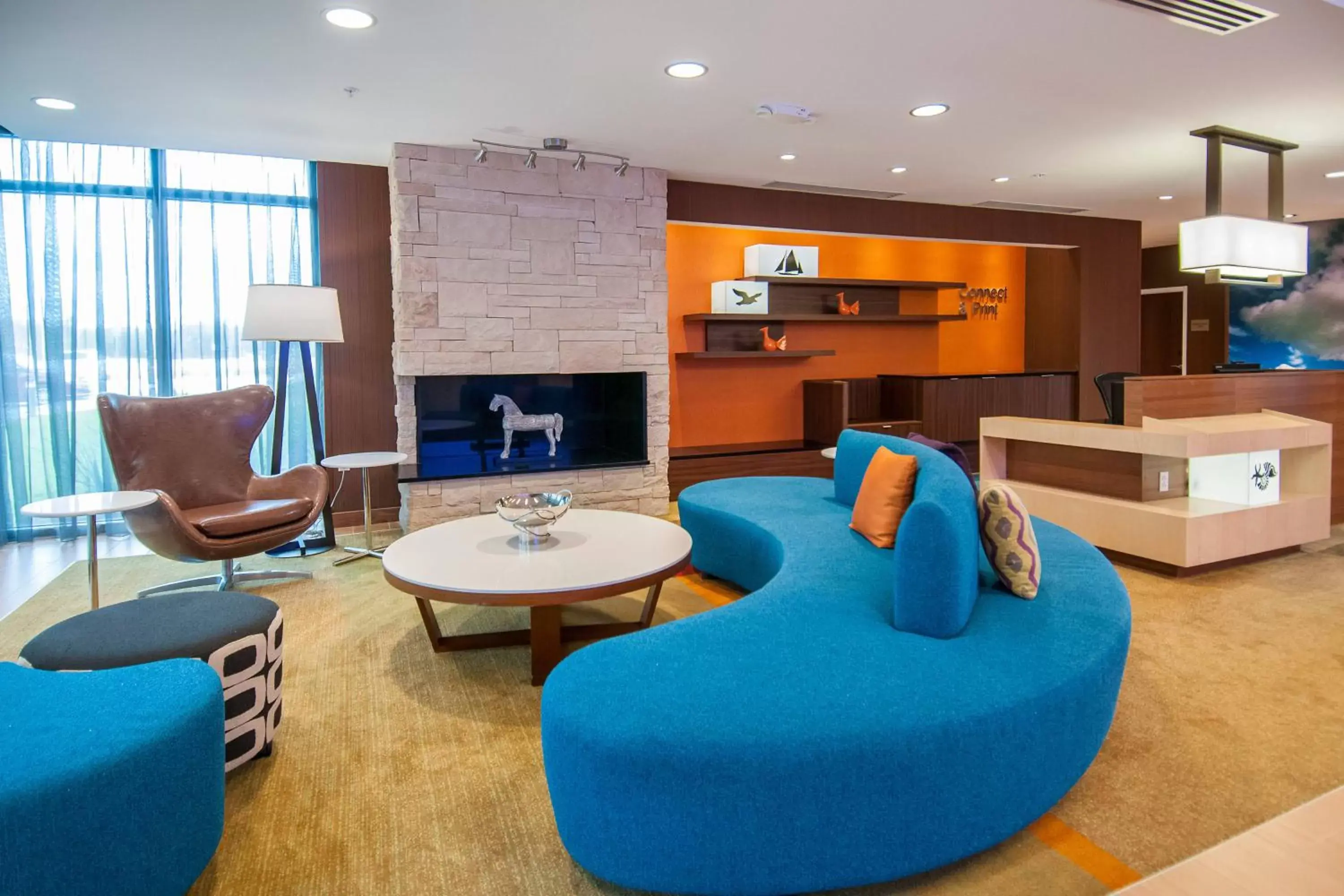 Lobby or reception, Lounge/Bar in Fairfield Inn & Suites by Marriott LaPlace