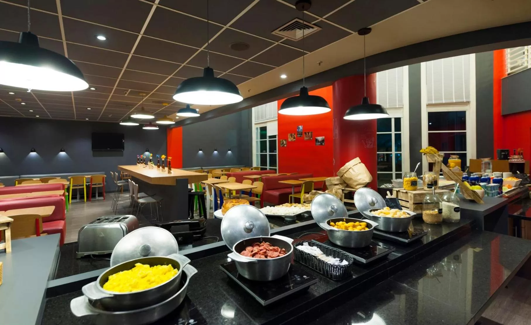 Restaurant/places to eat in ibis Campinas