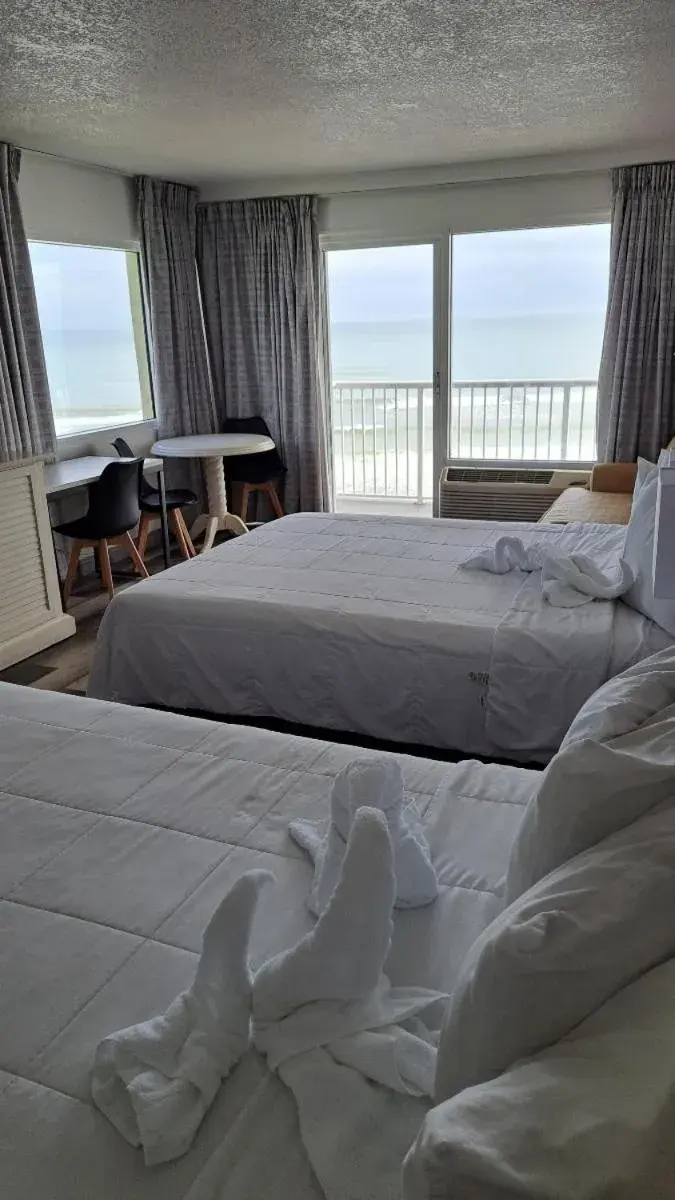 View (from property/room), Sea View in Emerald Shores Hotel - Daytona Beach